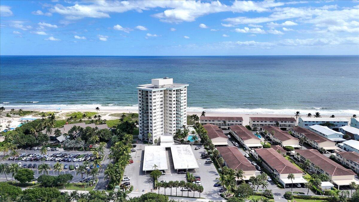Foto de propiedad en 6000 N Ocean Drive 7c, Lauderdale-By-The-Sea, FL 33308 Lauderdale-By-The-Sea con MLS# 