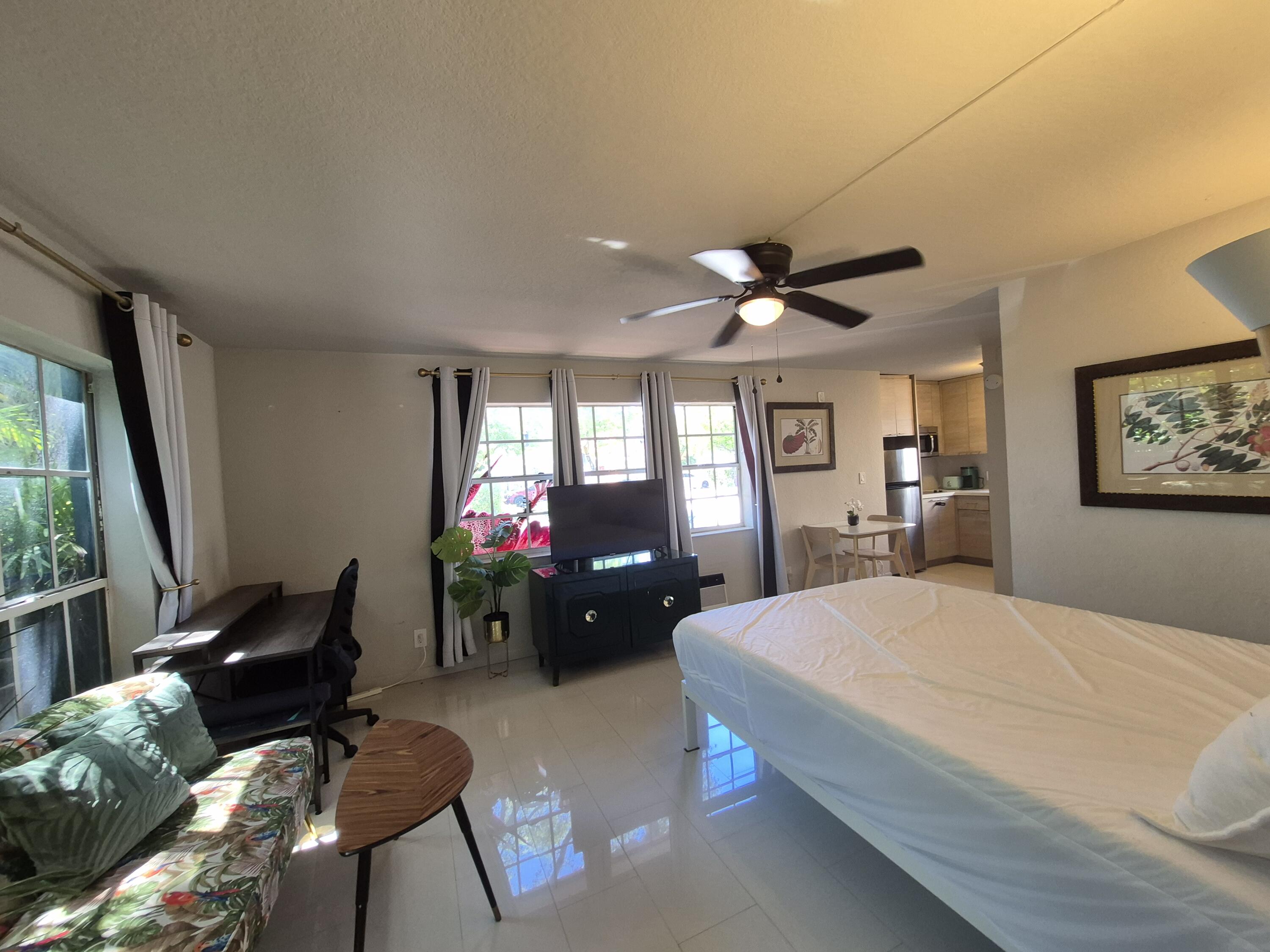En Renta 1007 SE 2nd Court 1-, Fort Lauderdale, FL 33301, Fort Lauderdale, FL 33301