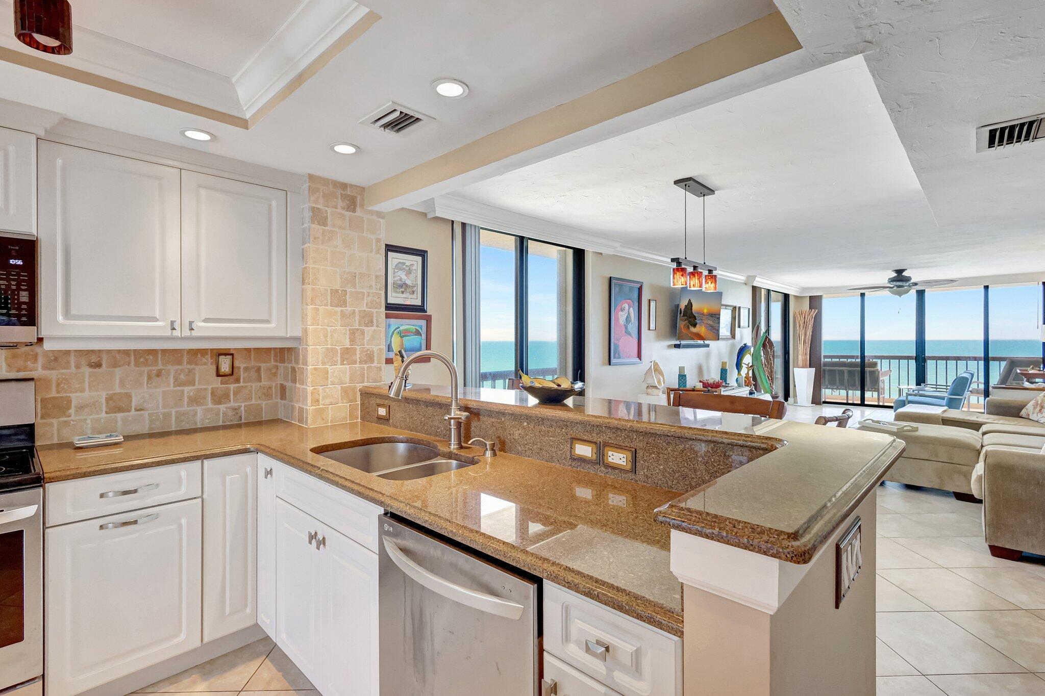 En Renta 10680 S Ocean Drive 901, Jensen Beach, FL 34957, Jensen Beach, FL 34957