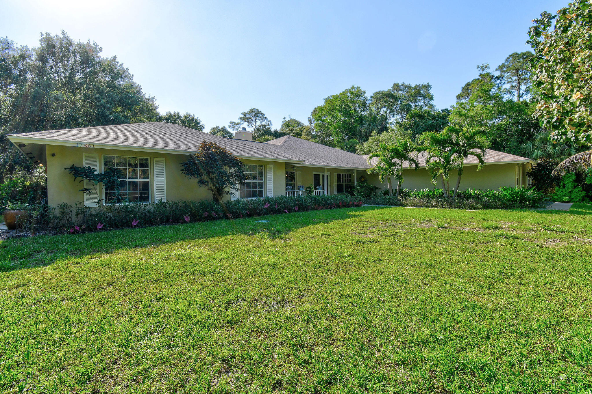 Foto de propiedad en 17861 Winterhawk Trail, Jupiter Farms, FL 33478 Jupiter Farms con MLS# 
