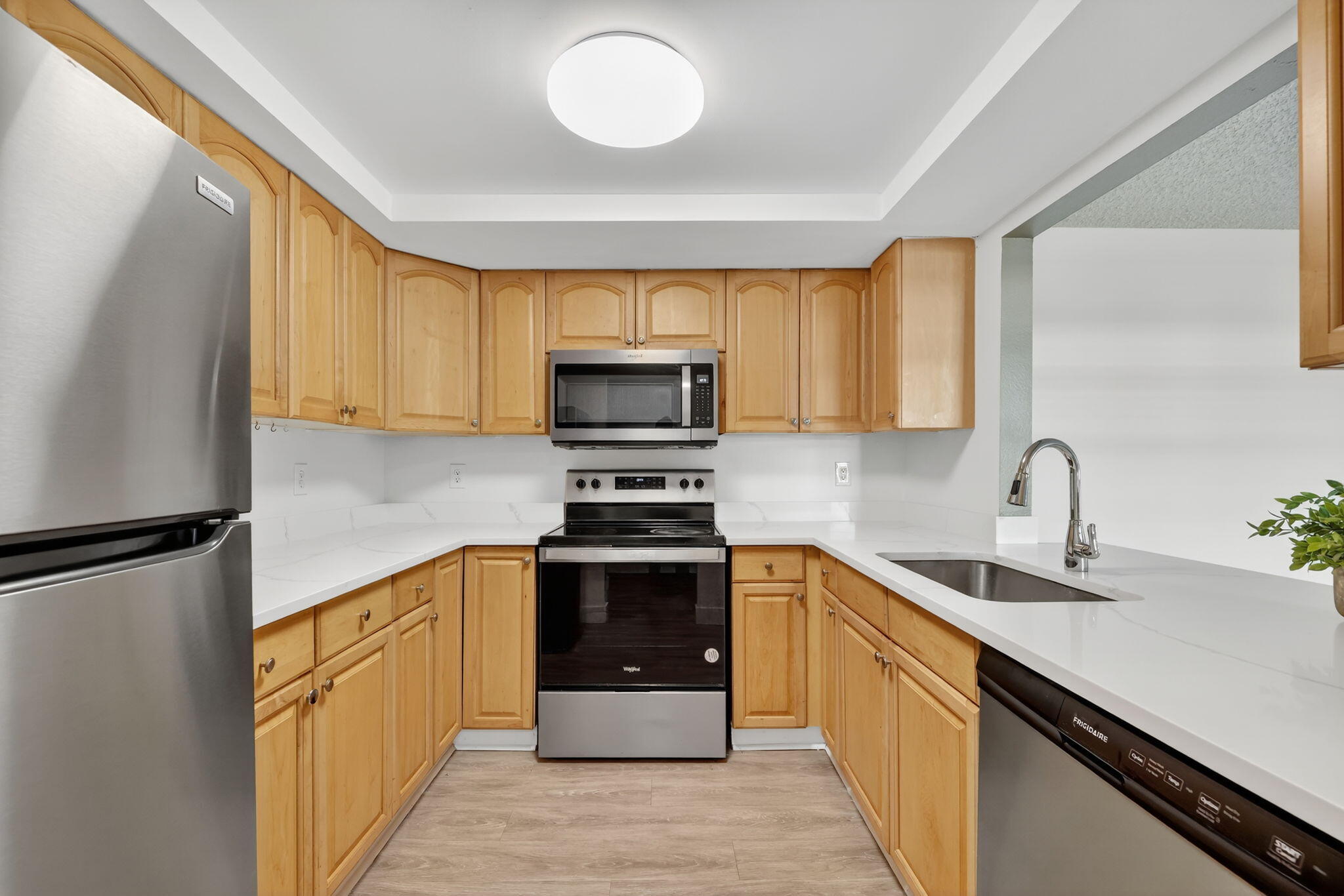Foto de propiedad en 2513 S 17th Street 206, Fort Pierce, FL 34982 Fort Pierce con MLS# 