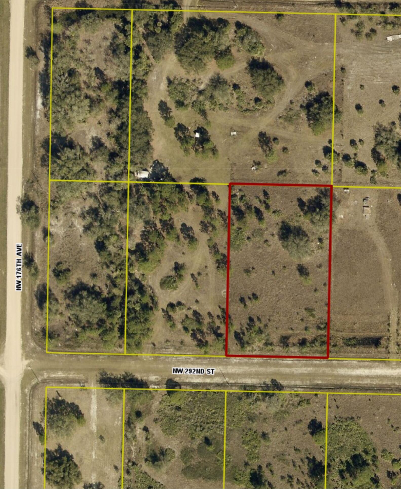 Foto de propiedad en 17483 NW 292nd Street, Okeechobee, FL 34972 Okeechobee con MLS# 