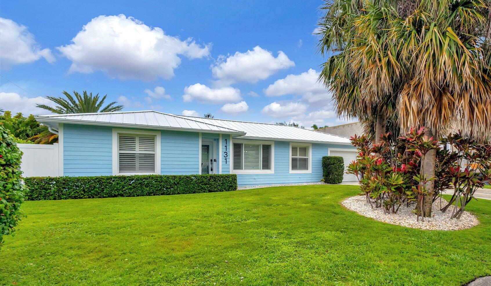 Foto de propiedad en 1131 Surf Road, Singer Island, FL 33404 Singer Island con MLS# 