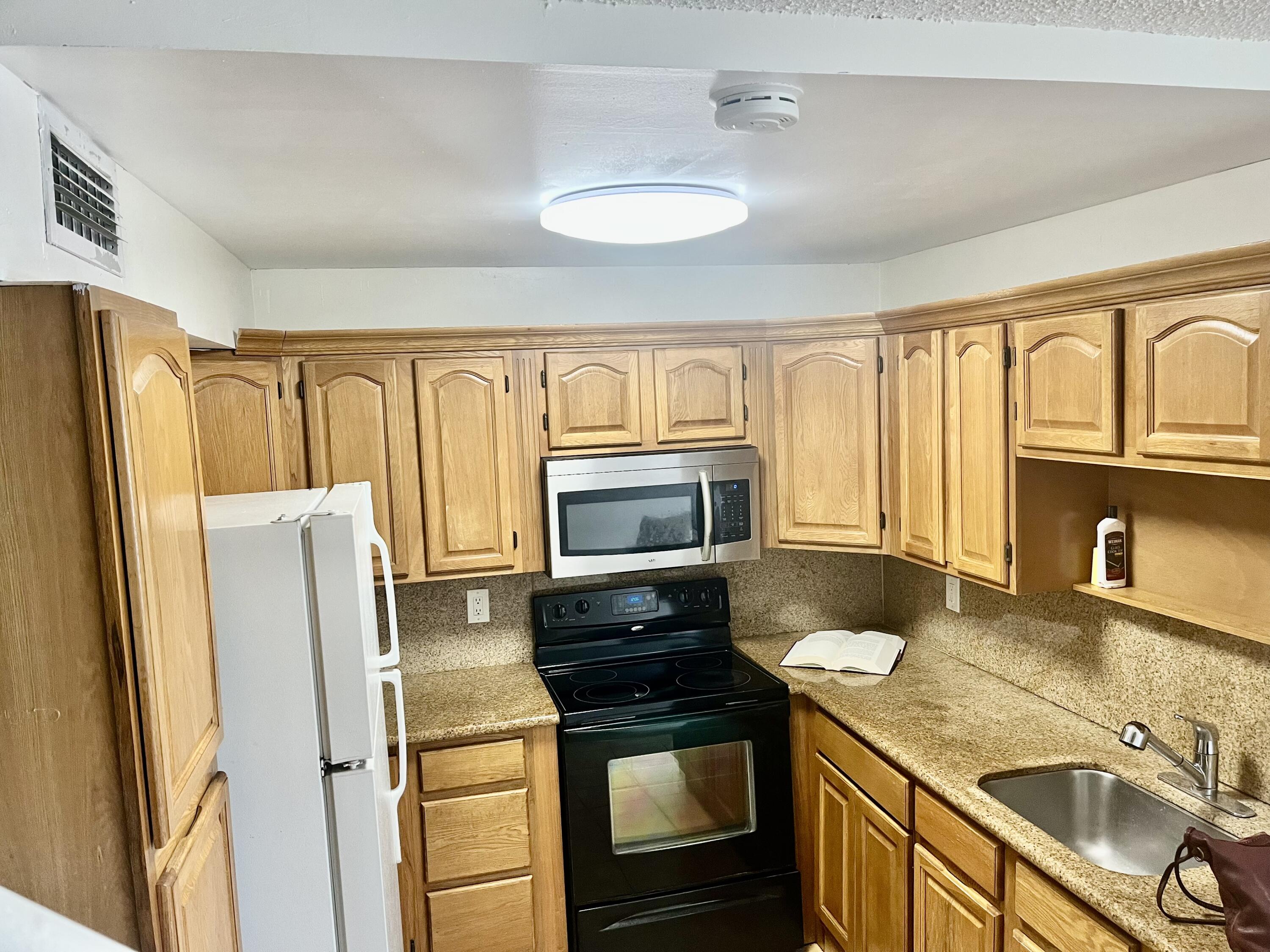 En Renta 15385 S Dixie Highway 12, Palmetto Bay, FL 33157, Palmetto Bay, FL 33157