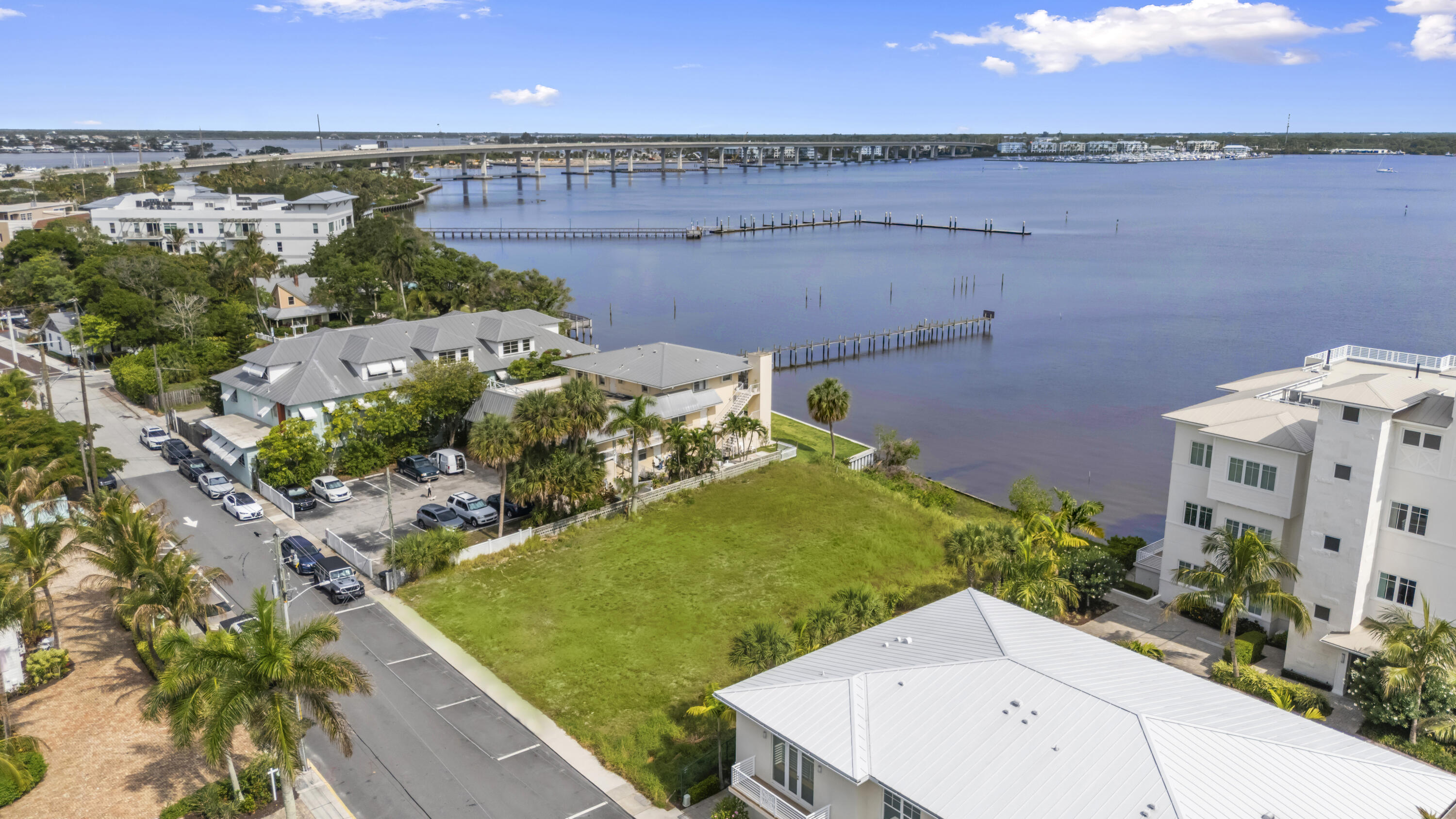 En Venta 39 SE Seminole Street, Stuart, FL 34994, Stuart, FL 34994