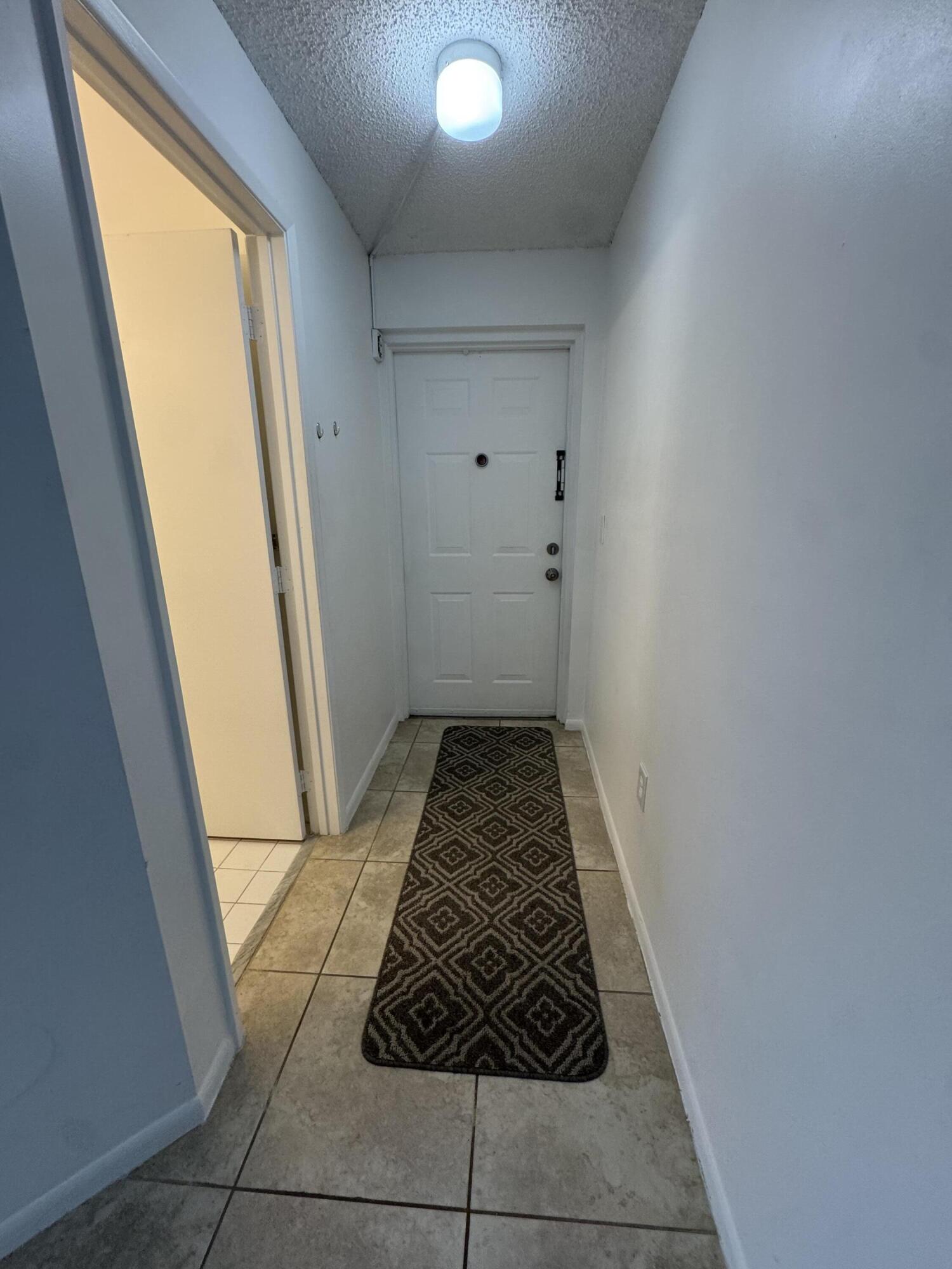 Foto de propiedad en 6944 SW 39th Street B304, Davie, FL 33314 Davie con MLS# 