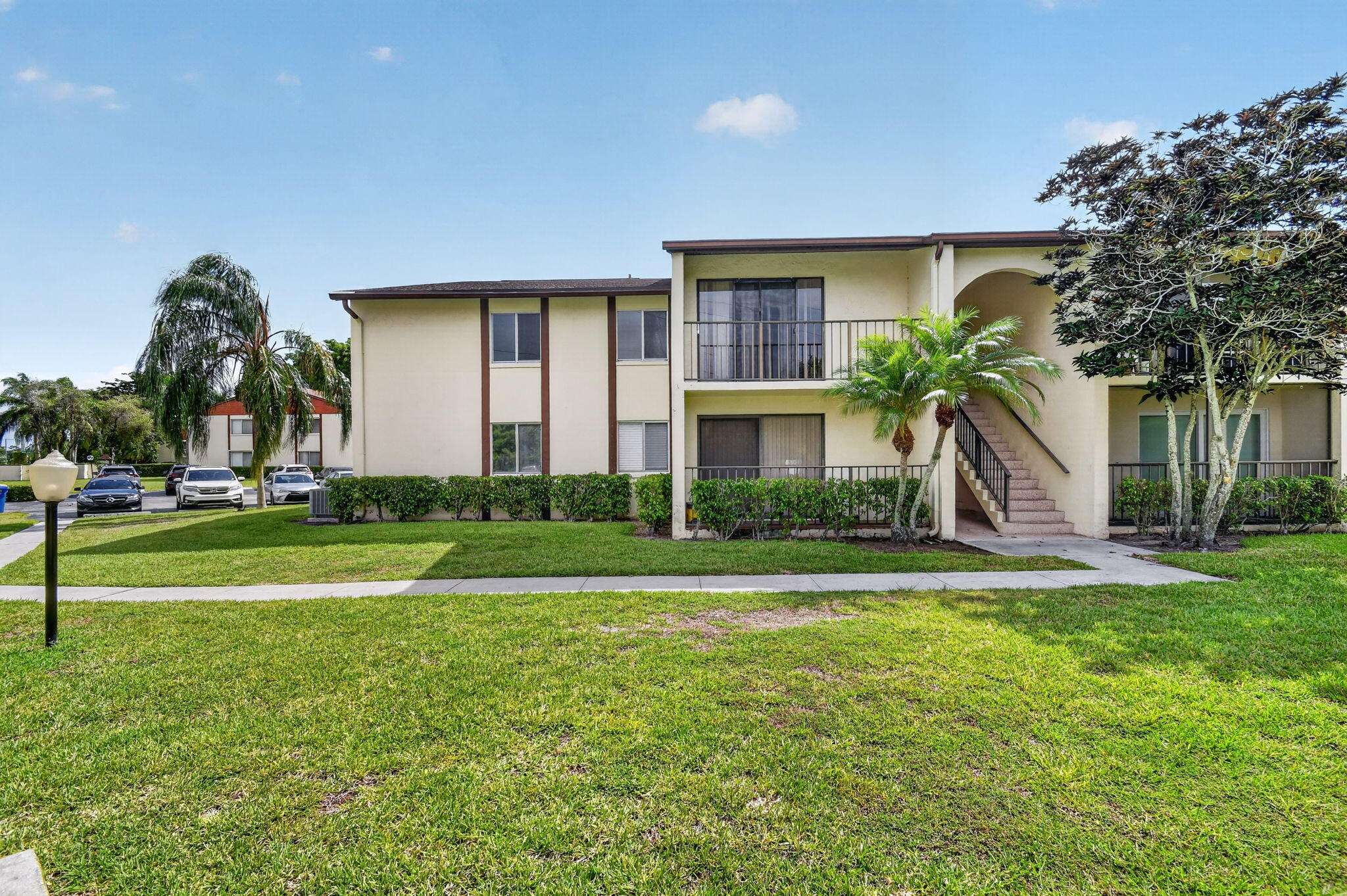 Foto de propiedad en 4991 Sable Pine Circle C2, West Palm Beach, FL 33417 West Palm Beach con MLS# 
