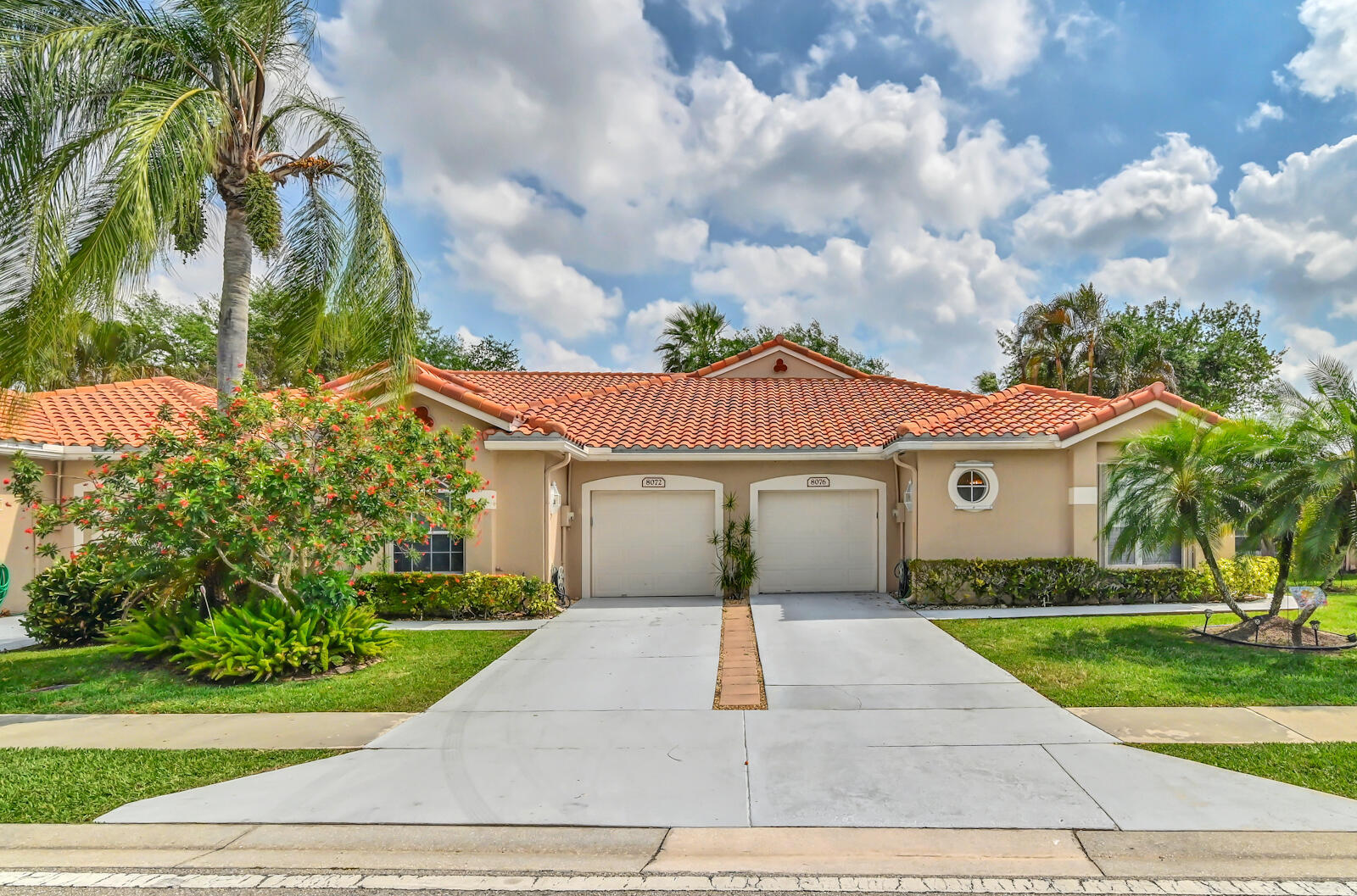 Foto de propiedad en 8072 Key West Lane, Boynton Beach, FL 33472 Boynton Beach con MLS# 