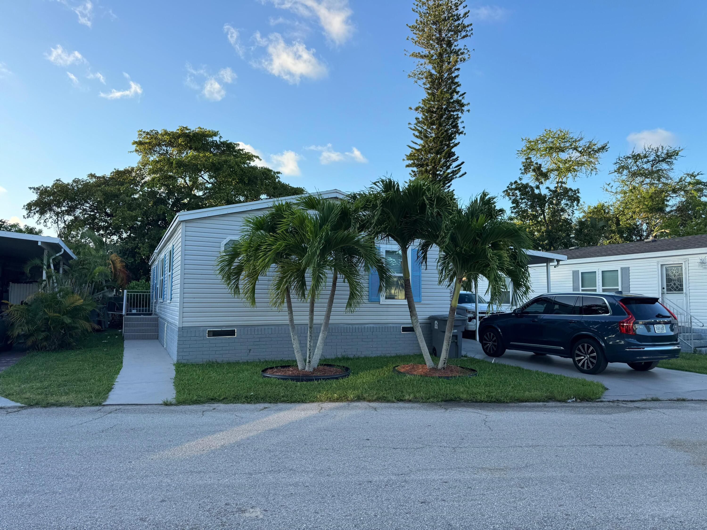 Foto de propiedad en 3899 Redman Parkway 143, Boynton Beach, FL 33436 Boynton Beach con MLS# 