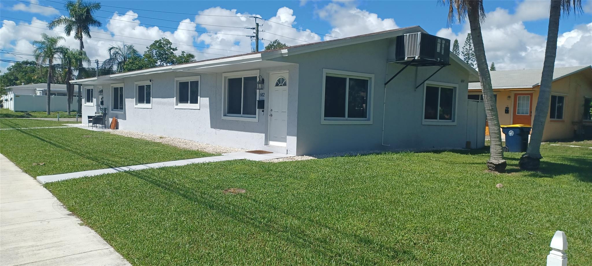 En Renta 602 SE 2nd Avenue, Dania Beach, FL 33004, Dania Beach, FL 33004