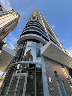 En Renta 121 NE 5th Street, Miami, FL 33132, Miami, FL 33132