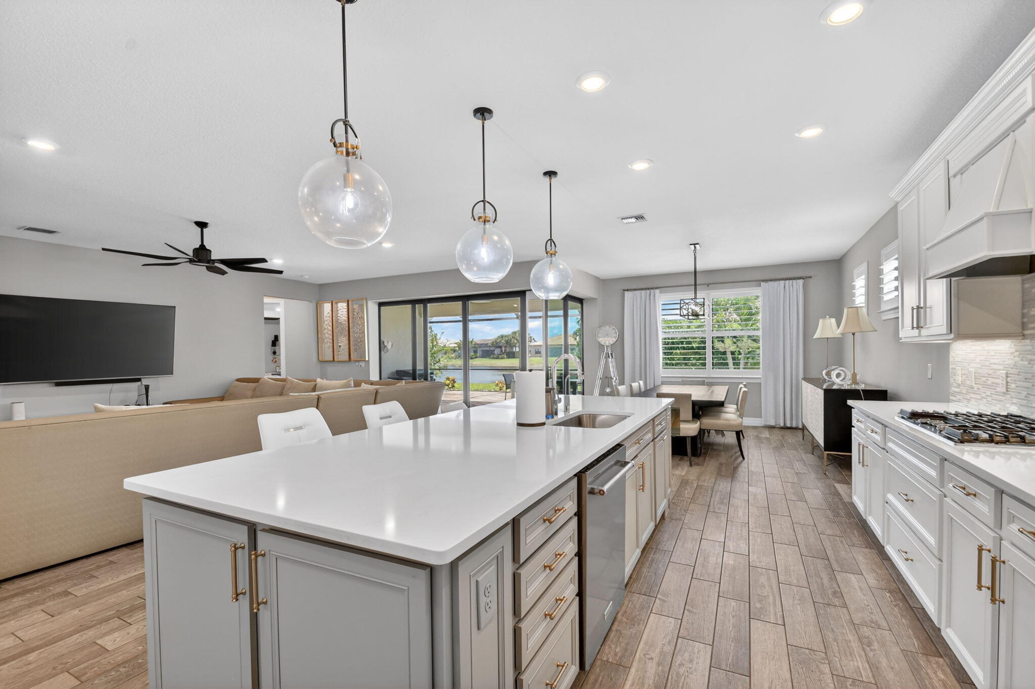 Foto de propiedad en 8433 Vaulting Drive, Lake Worth, FL 33467 Lake Worth con MLS# 