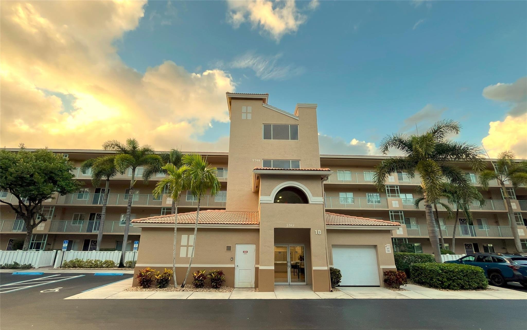 Foto de propiedad en 12560 Majesty Circle, Boynton Beach, FL 33437 Boynton Beach con MLS# 