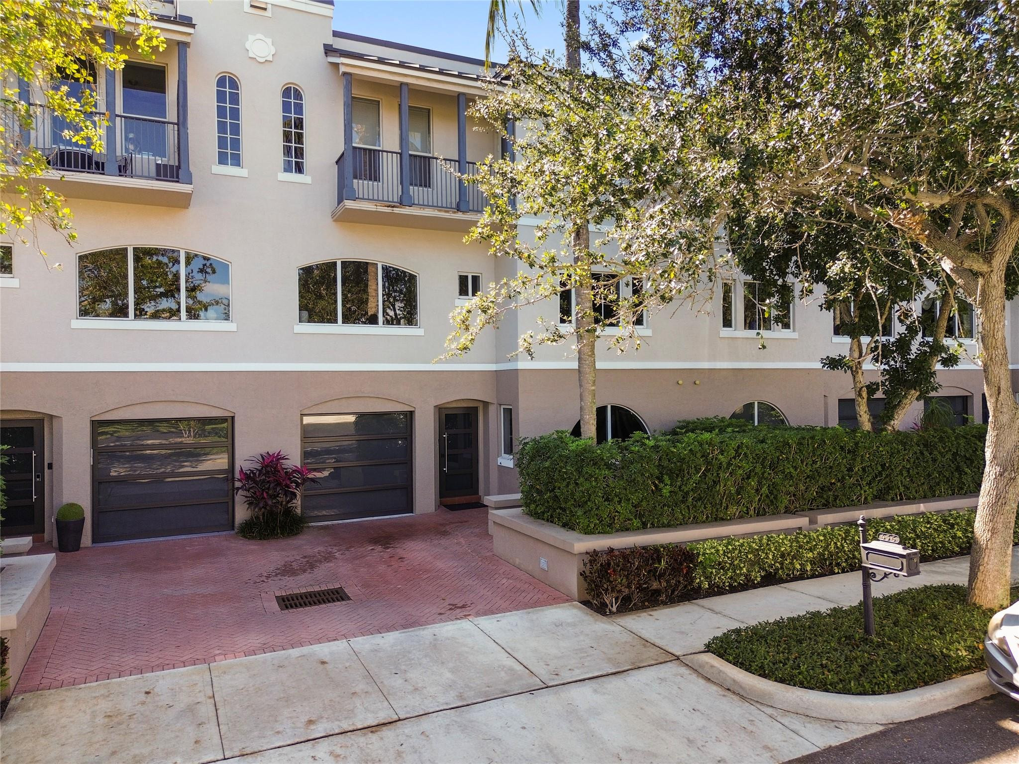 Foto de propiedad en 456 E Boca Raton Road, Boca Raton, FL 33432 Boca Raton con MLS# 