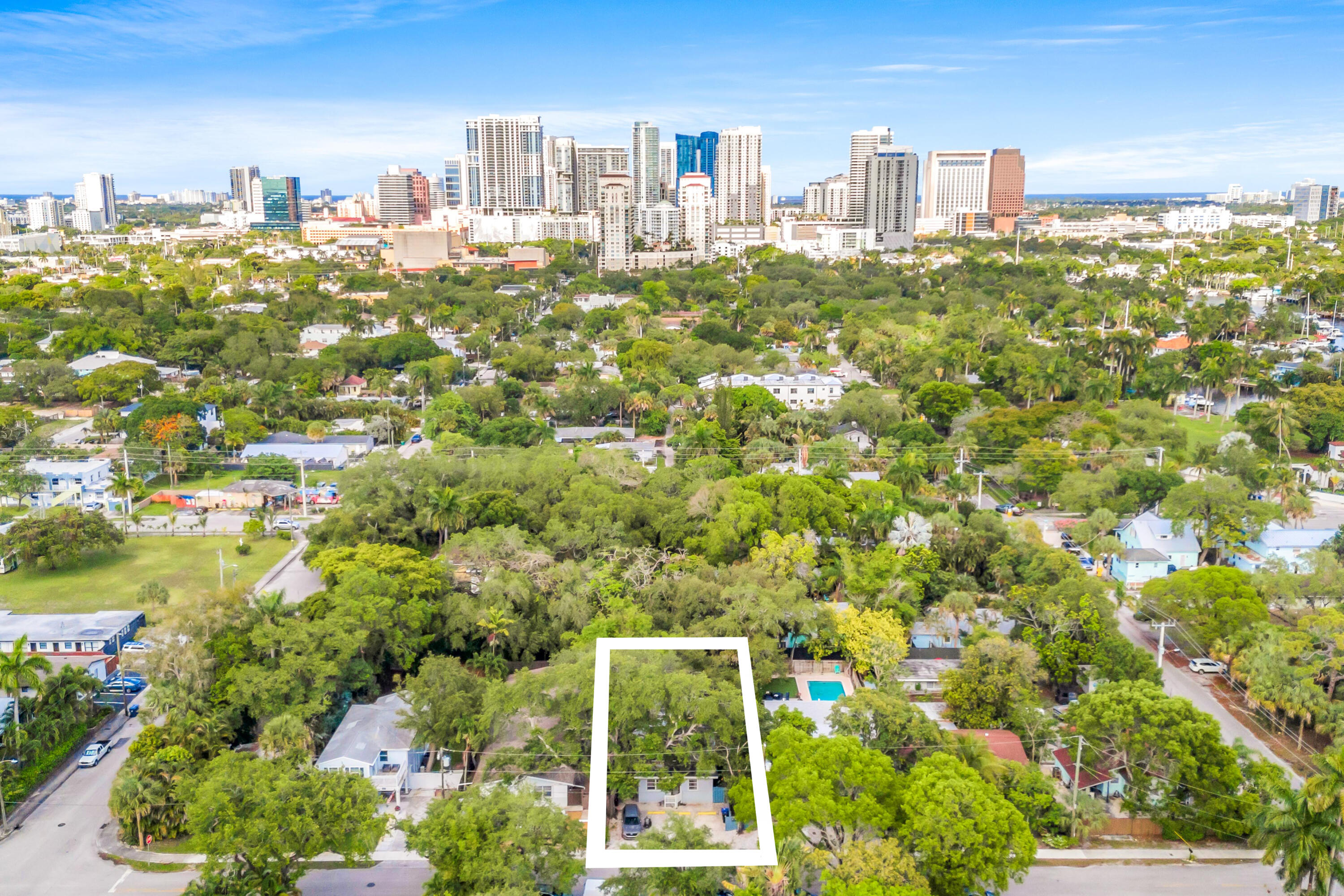 Foto de propiedad en 312 SW 12th Avenue, Fort Lauderdale, FL 33312 Fort Lauderdale con MLS# 