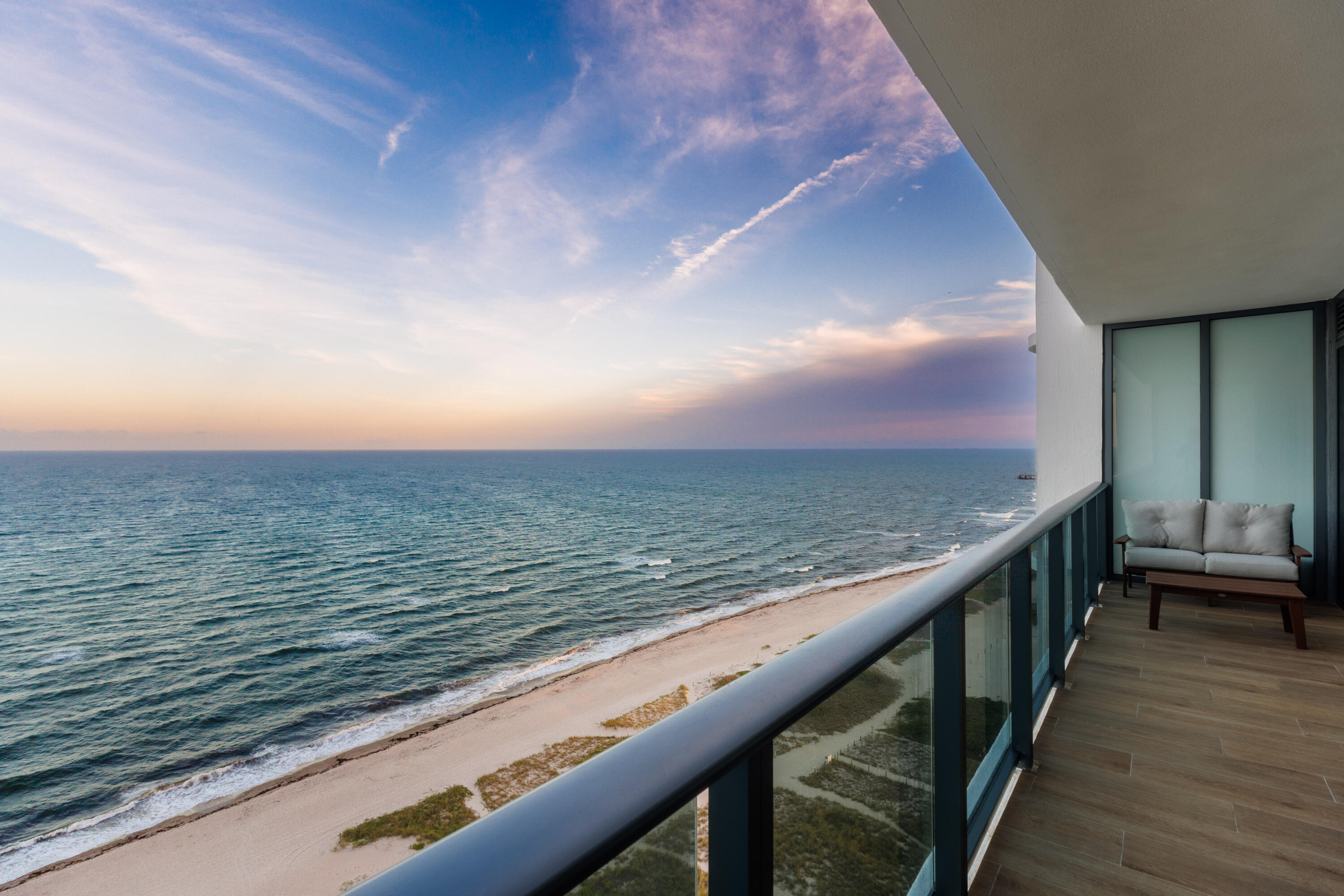 Alquilada 900 N Ocean Boulevard 1904, Pompano Beach, FL 33062, Pompano Beach, FL 33062