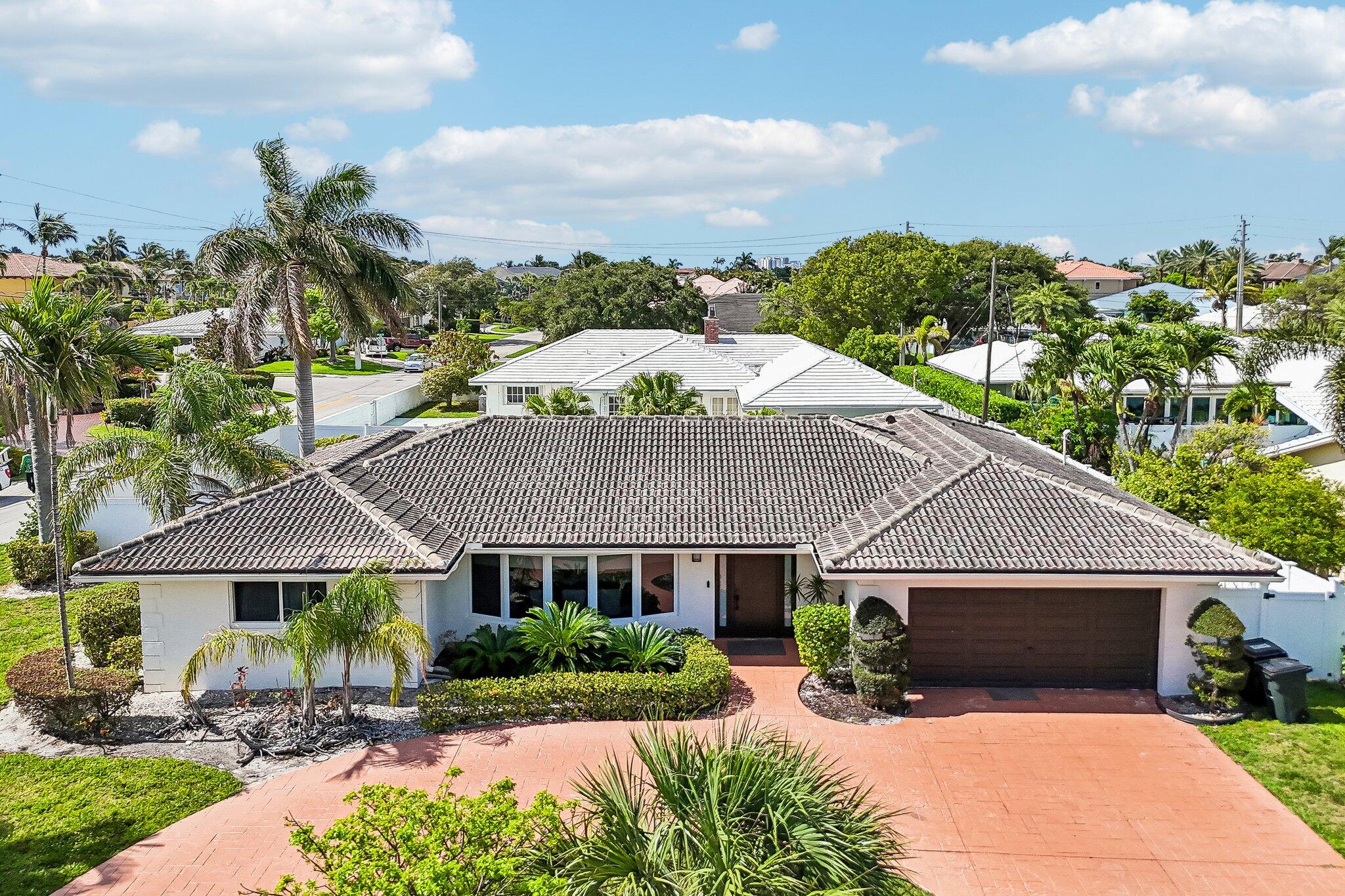 Foto de propiedad en 2940 NE 39th Court, Lighthouse Point, FL 33064 Lighthouse Point con MLS# 