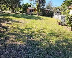 Foto de propiedad en 13300 NE 9th Avenue, North Miami, FL 33161 North Miami con MLS# 