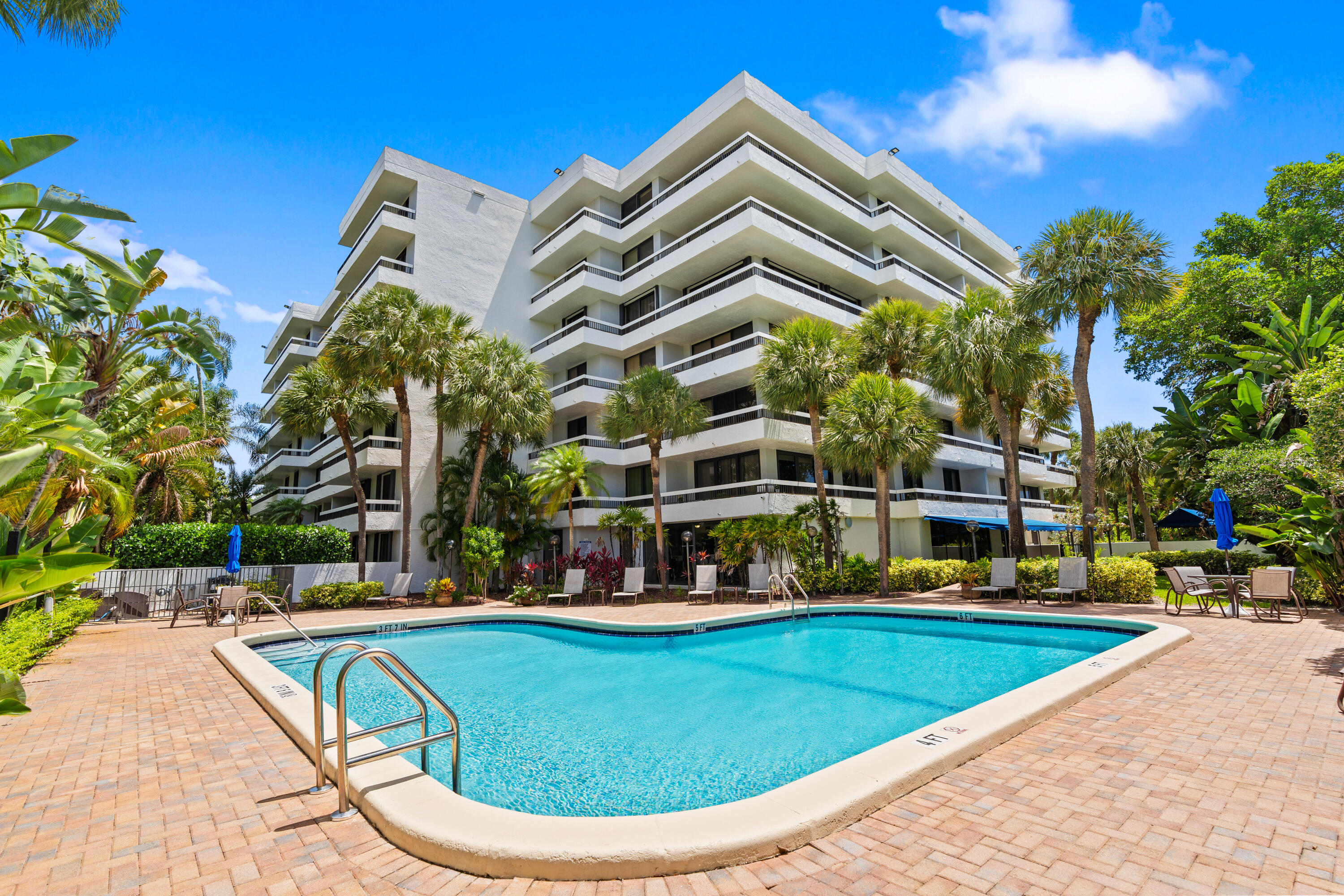 Foto de propiedad en 23200 Camino Del Mar 603, Boca Raton, FL 33433 Boca Raton con MLS# 