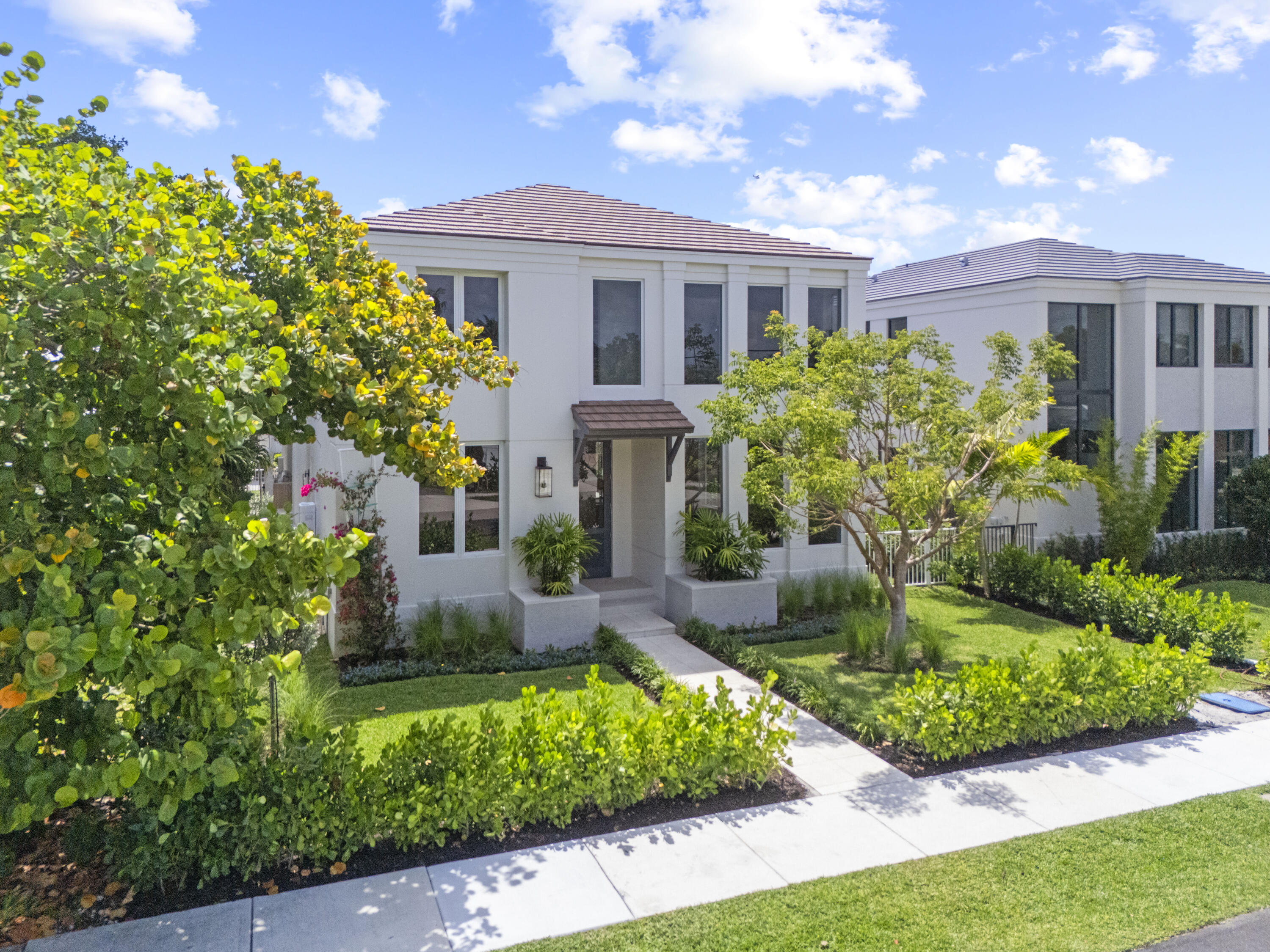 Foto de propiedad en 519 SE 4th Avenue, Delray Beach, FL 33483 Delray Beach con MLS# 
