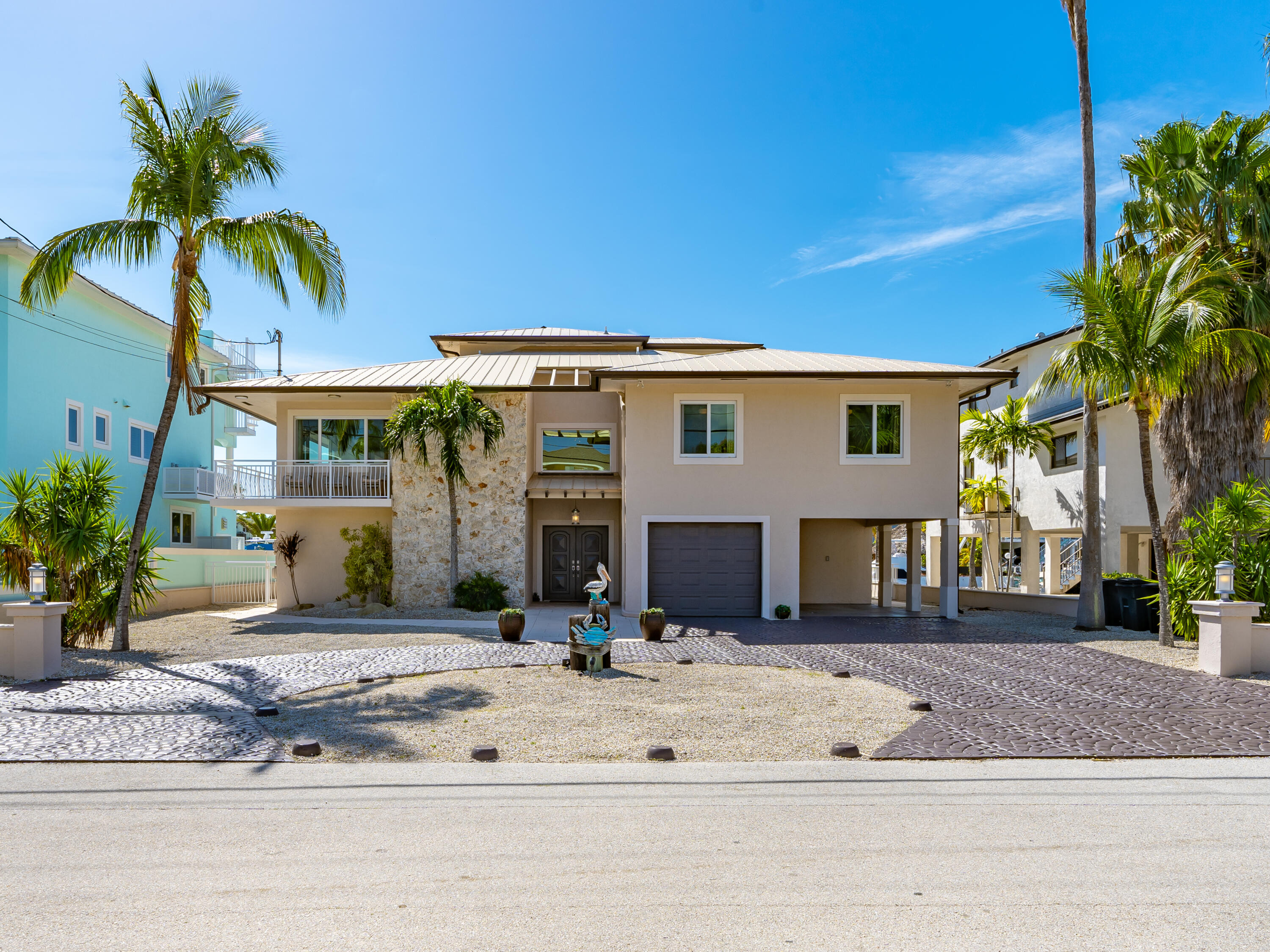 Foto de propiedad en 397 Laguna Avenue, Key Largo, FL 33037 Key Largo con MLS# 