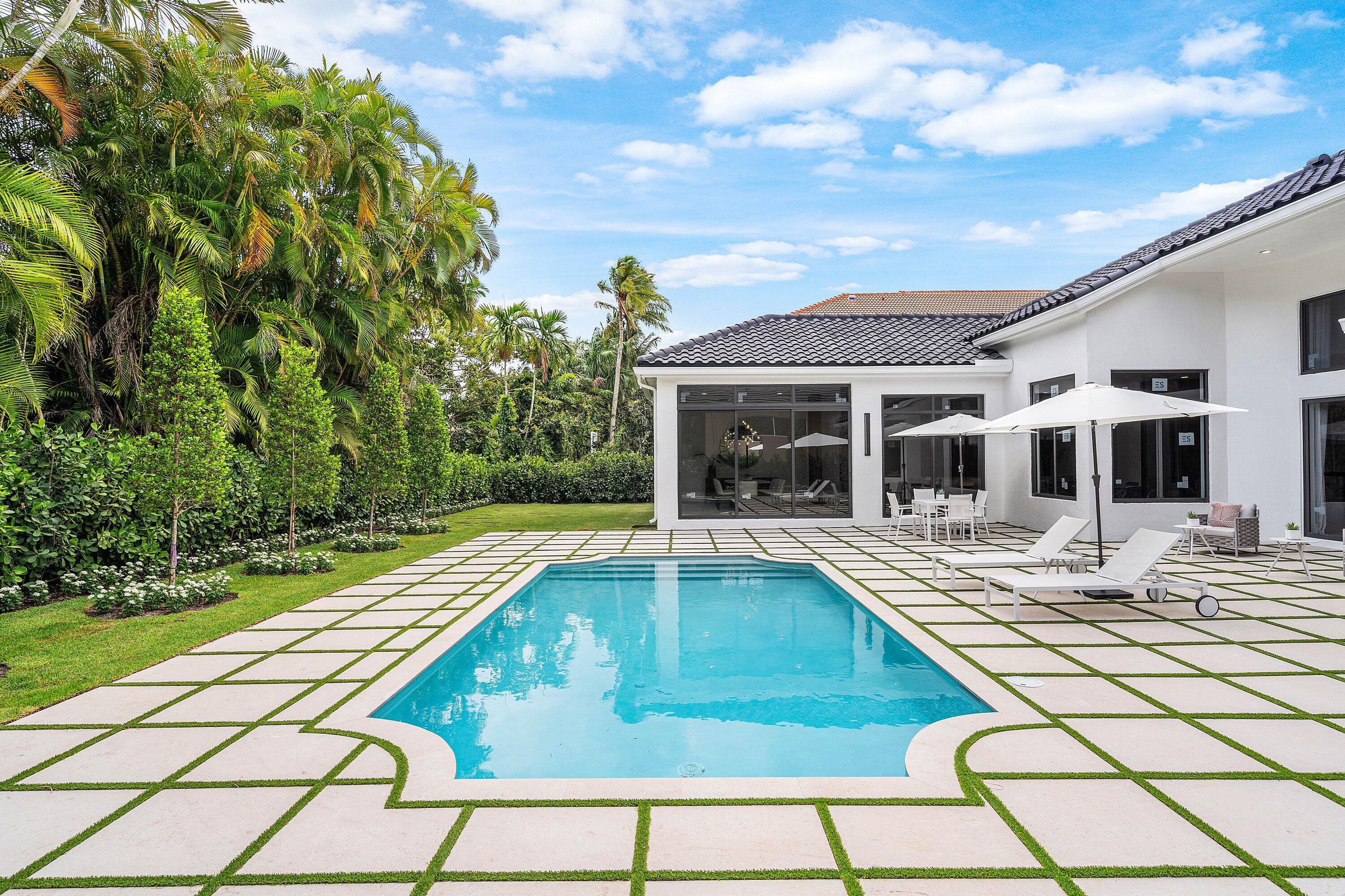 Foto de propiedad en 7028 Mandarin Drive, Boca Raton, FL 33433 Boca Raton con MLS# 