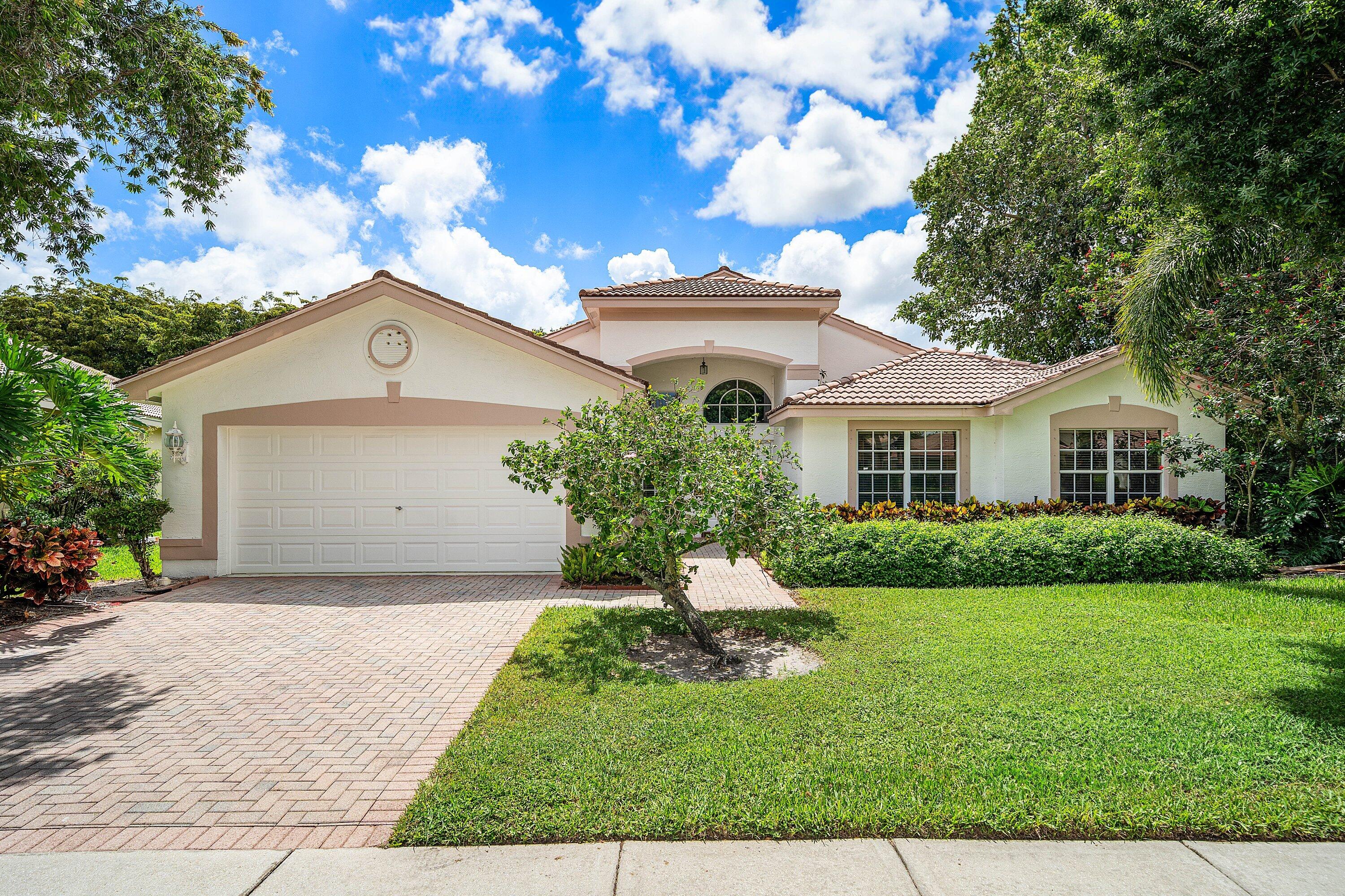 Foto de propiedad en 11631 Puerto Boulevard, Boynton Beach, FL 33437 Boynton Beach con MLS# 