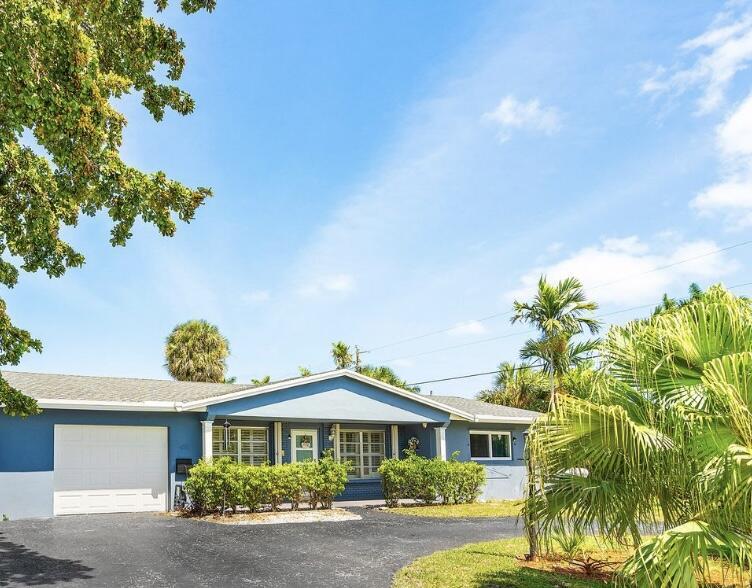 Foto de propiedad en 420 SE 12th Avenue, Deerfield Beach, FL 33441 Deerfield Beach con MLS# 