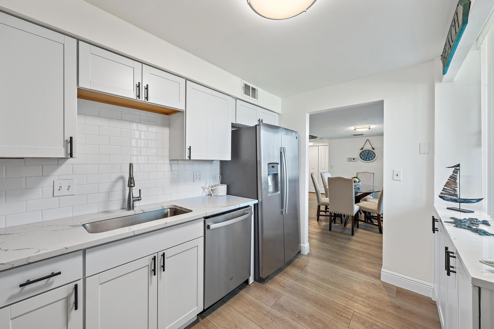 Foto de propiedad en 1605 S Us Highway 1 M1-103, Jupiter, FL 33477 Jupiter con MLS# 