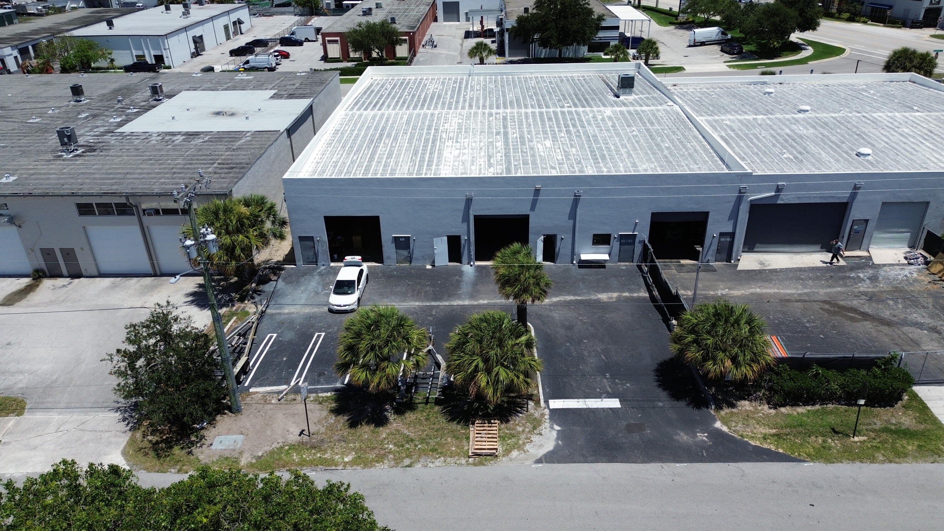 Foto de propiedad en 1300 Old Dixie Highway 108, Lake Park, FL 33403 Lake Park con MLS# 
