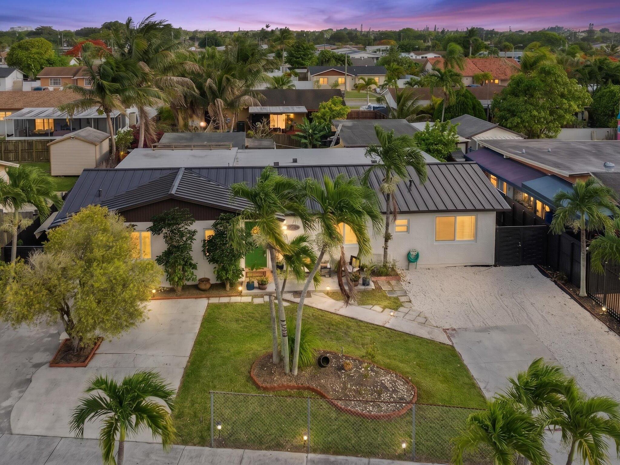 Foto de propiedad en 12322 SW 186th Street, Miami, FL 33177 Miami con MLS# 