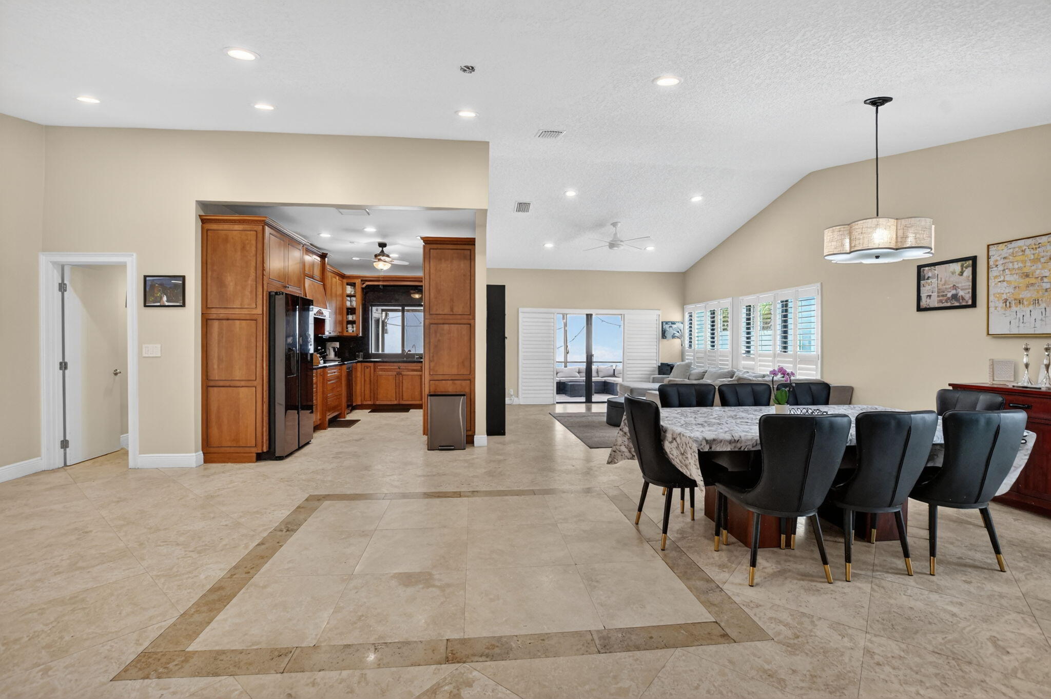 Foto de propiedad en 6790 Jardin Place, Boca Raton, FL 33433 Boca Raton con MLS# 
