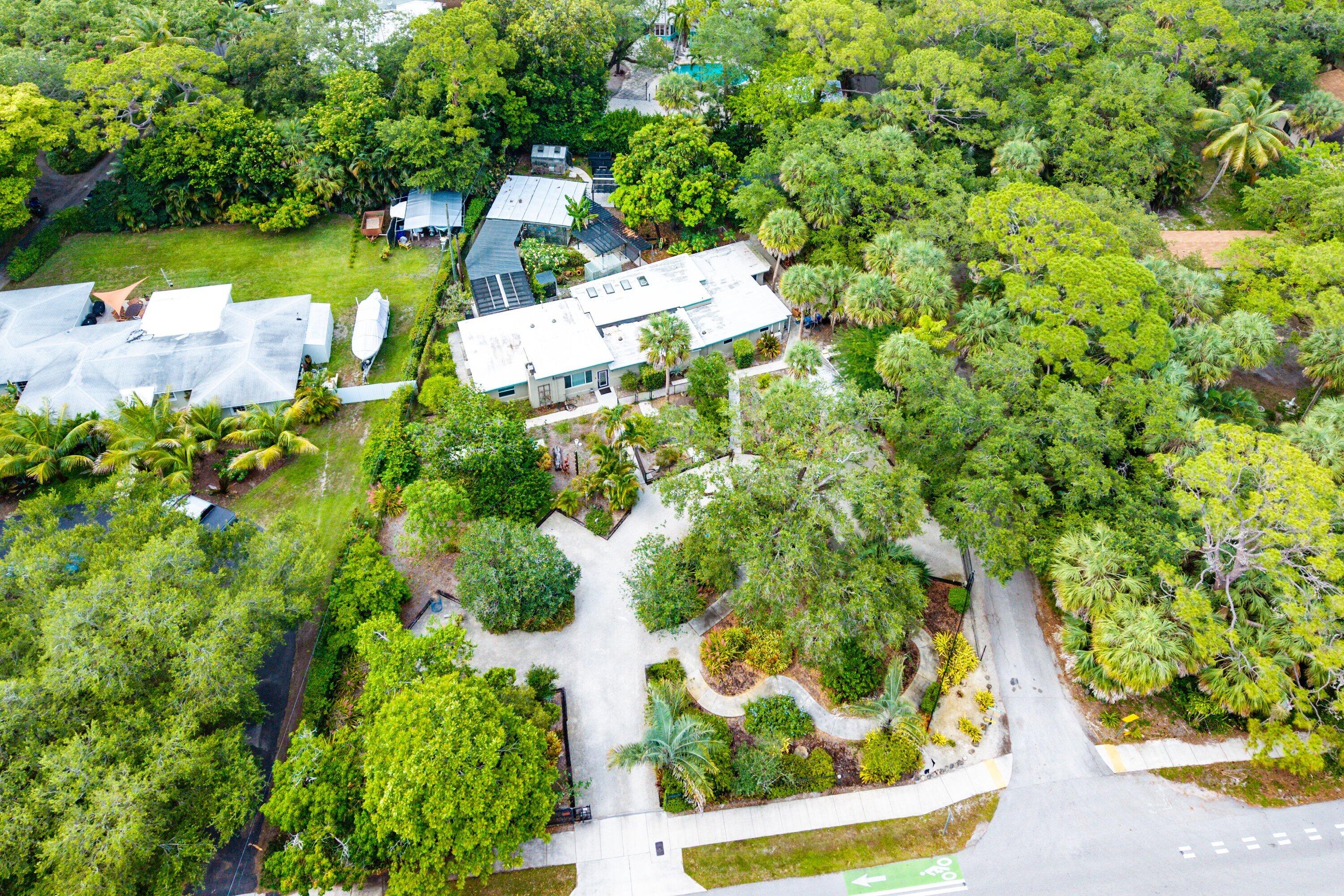 Foto de propiedad en 2873 Riverland Road, Fort Lauderdale, FL 33312 Fort Lauderdale con MLS# 