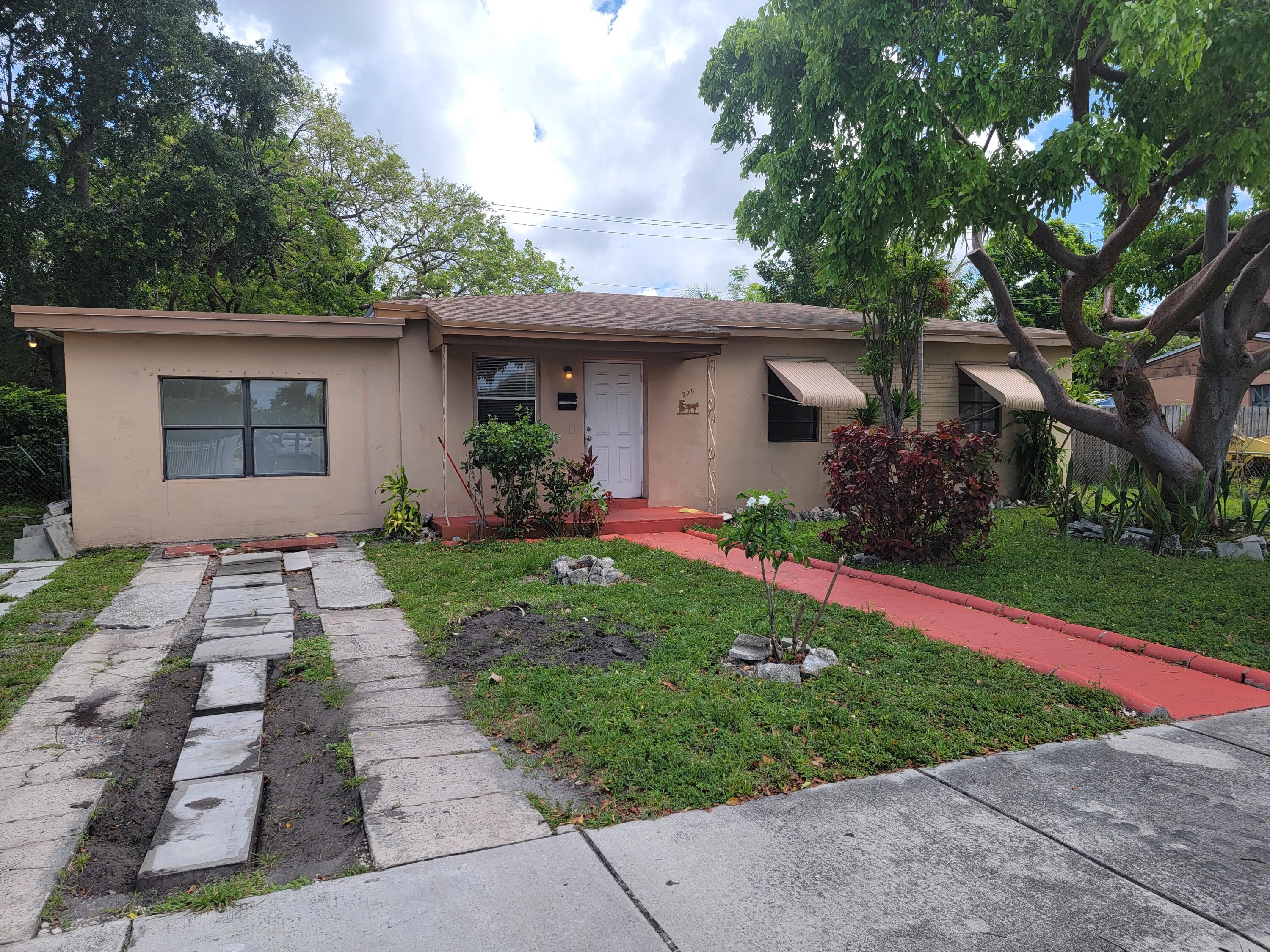 En Renta 275 NW 187th Street, Miami Gardens, FL 33169, Miami Gardens, FL 33169