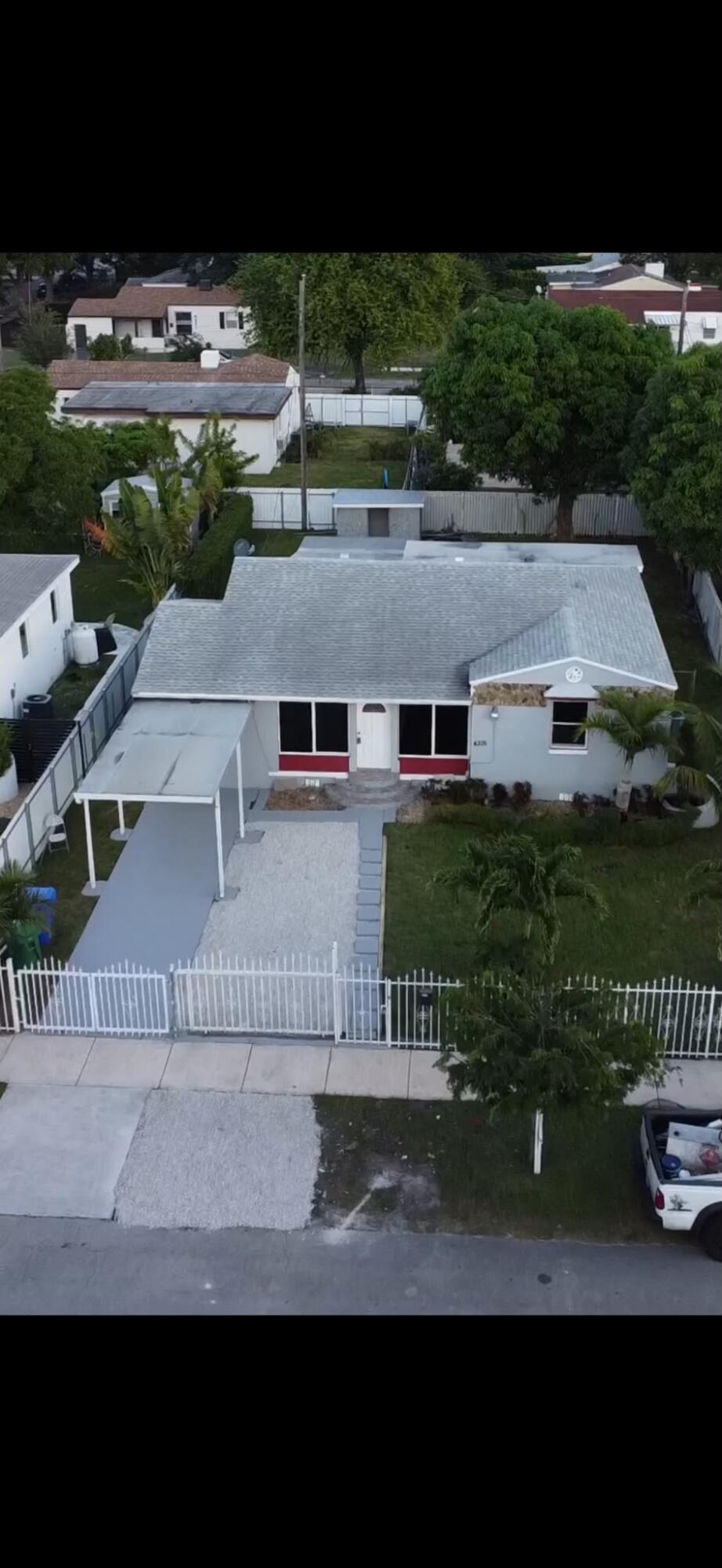 Foto de propiedad en 4315 NW 11th Court, Miami, FL 33127 Miami con MLS# 