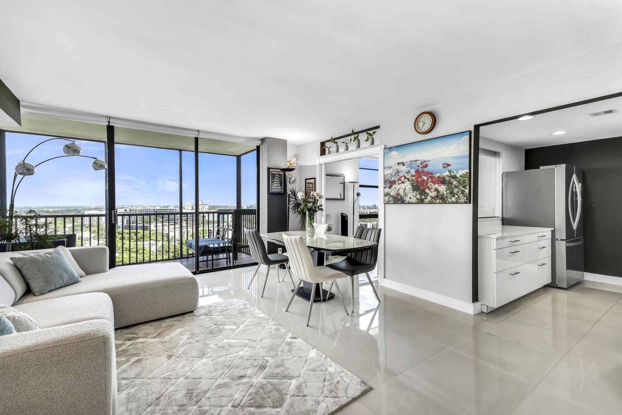 Foto de propiedad en 20335 W Country Club 1901, Aventura, FL 33180 Aventura con MLS# 