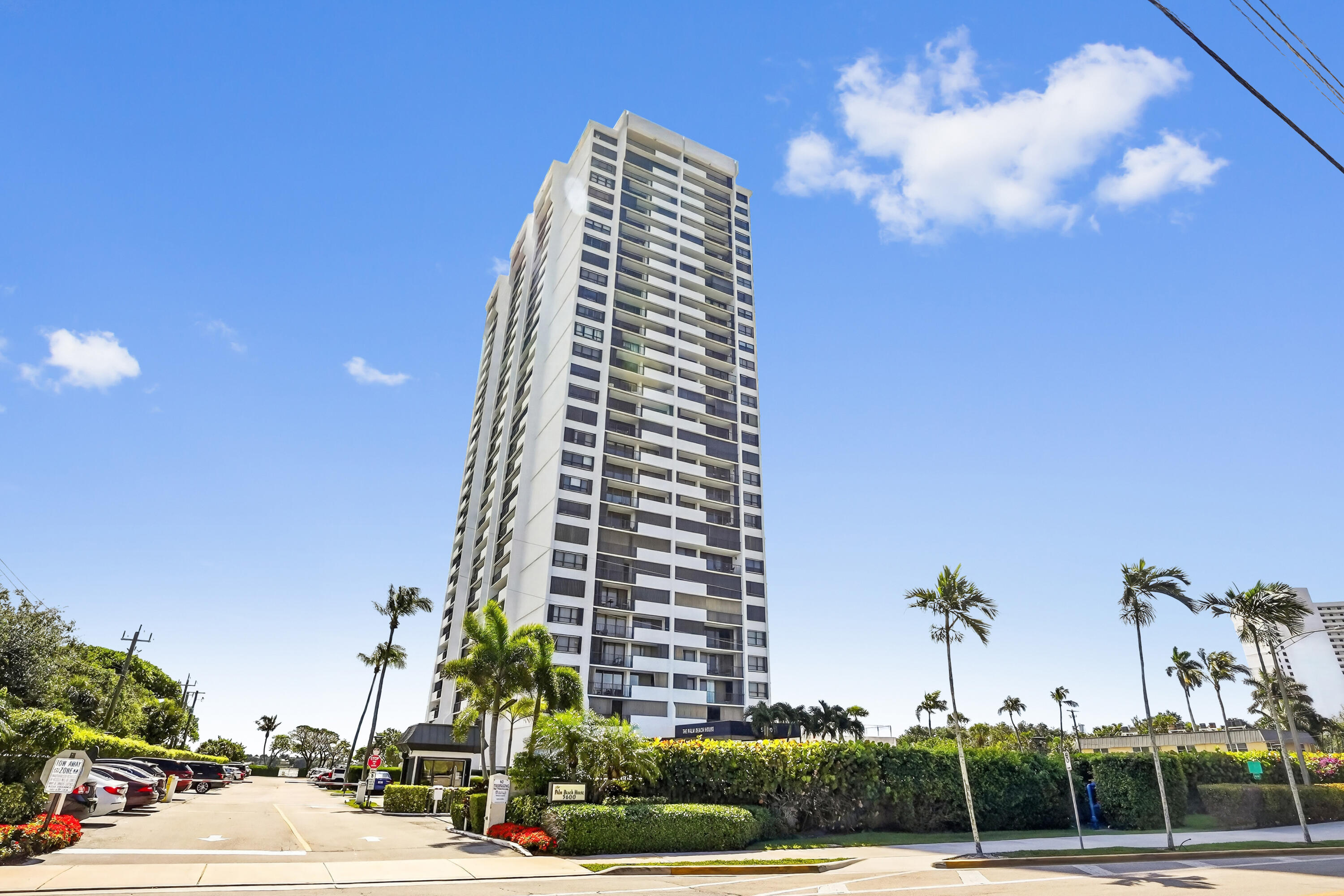 Foto de propiedad en 5600 N Flagler Drive 1106, West Palm Beach, FL 33407 West Palm Beach con MLS# 