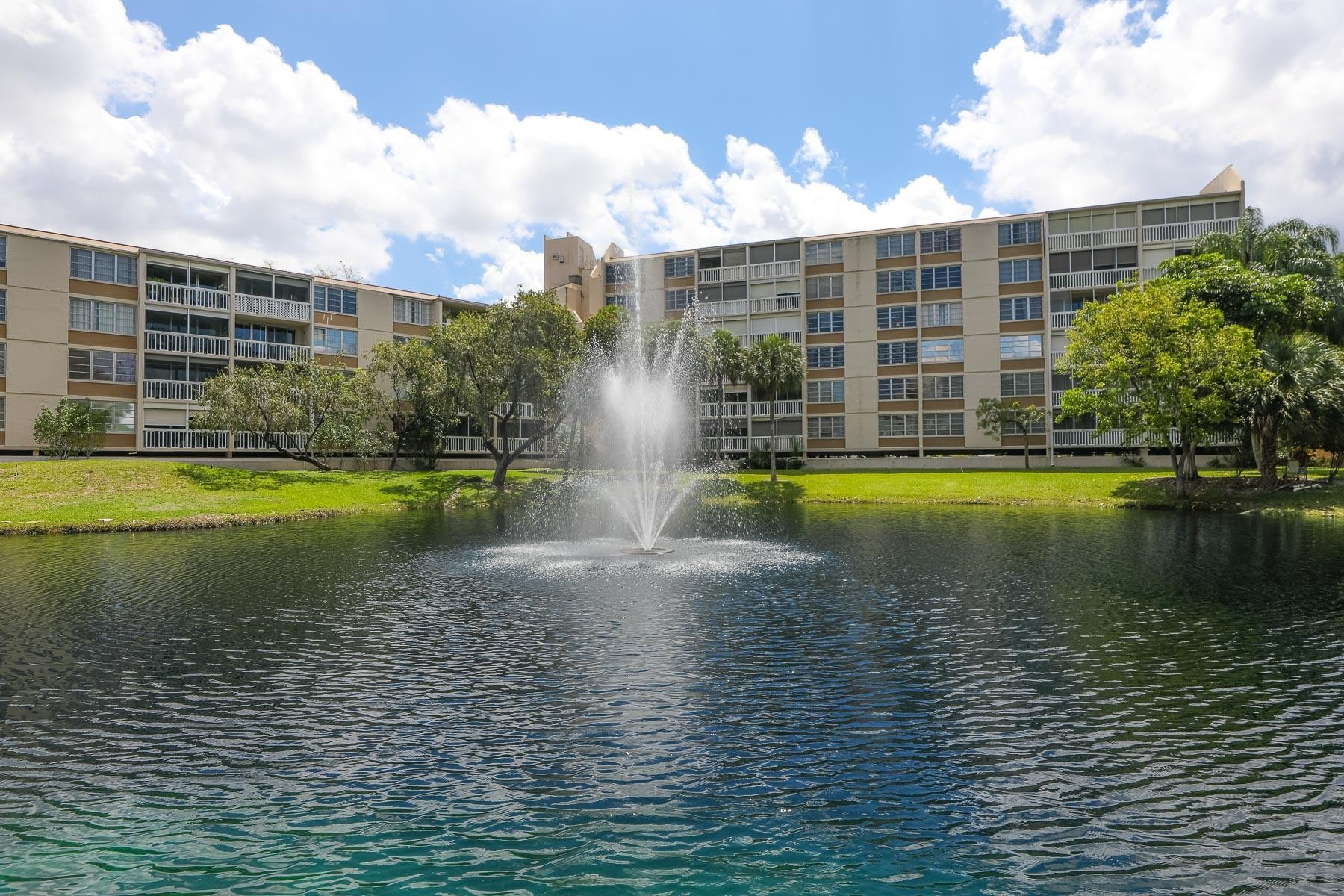 En Renta 7081 Environ Boulevard 143, Lauderhill, FL 33319, Lauderhill, FL 33319
