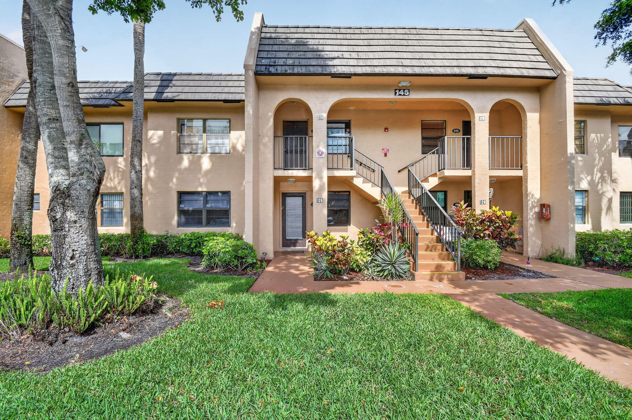 En Venta 145 Lake Nancy Lane 128, West Palm Beach, FL 33411, West Palm Beach, FL 33411