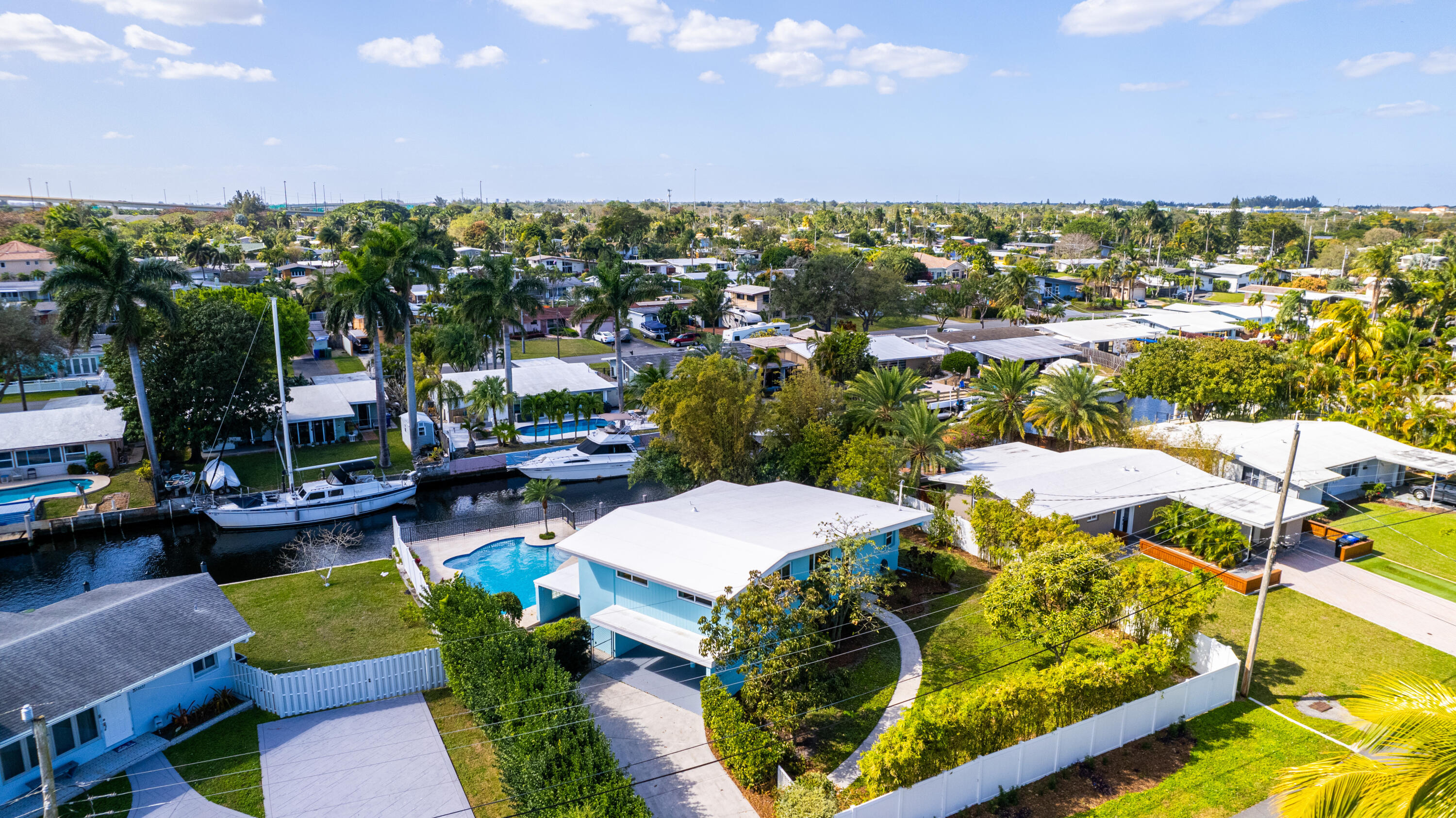 Foto de propiedad en 2631 Key Largo Lane, Fort Lauderdale, FL 33312 Fort Lauderdale con MLS# 