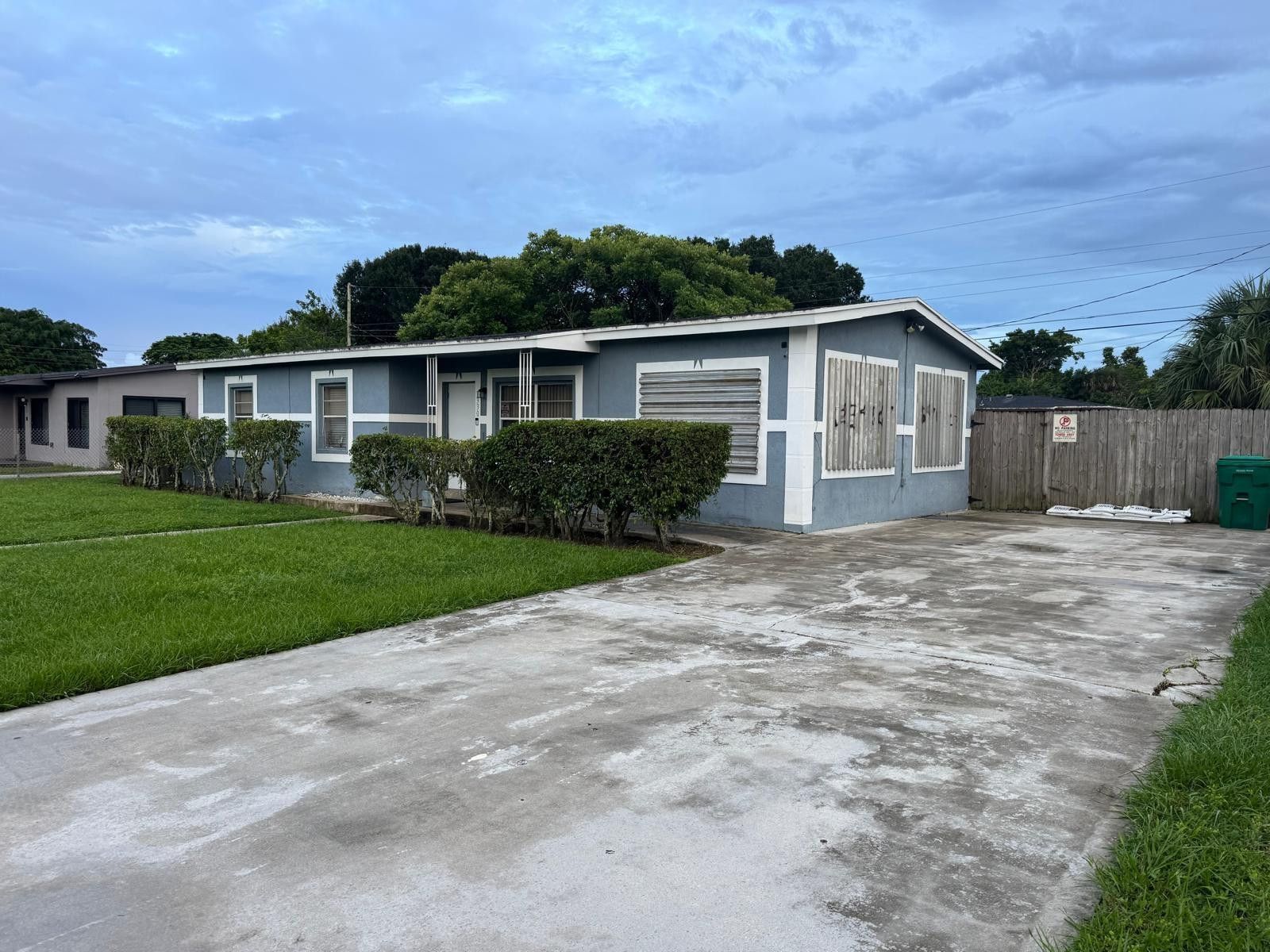 En Venta 3330 NW 7th Court, Lauderhill, FL 33311, Lauderhill, FL 33311