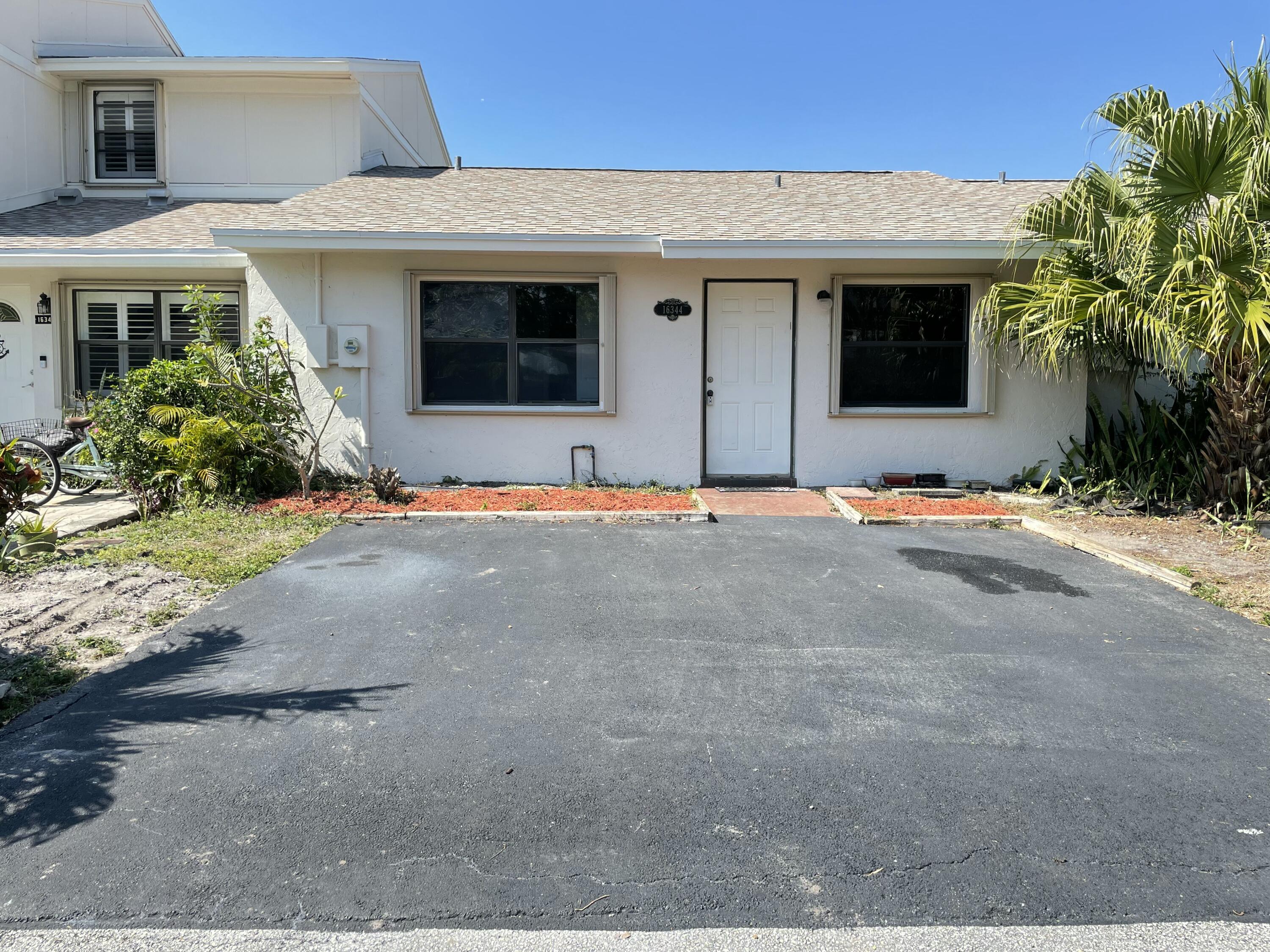Alquilada 16344 Country Lake Circle, Delray Beach, FL 33484, Delray Beach, FL 33484