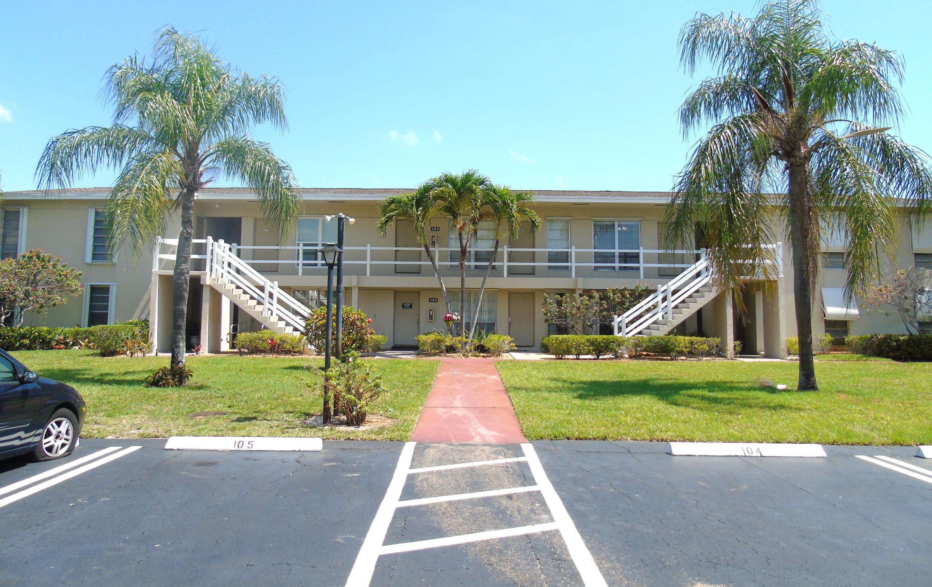 En Venta 309 Circle Drive S 204, Boynton Beach, FL 33435, Boynton Beach, FL 33435
