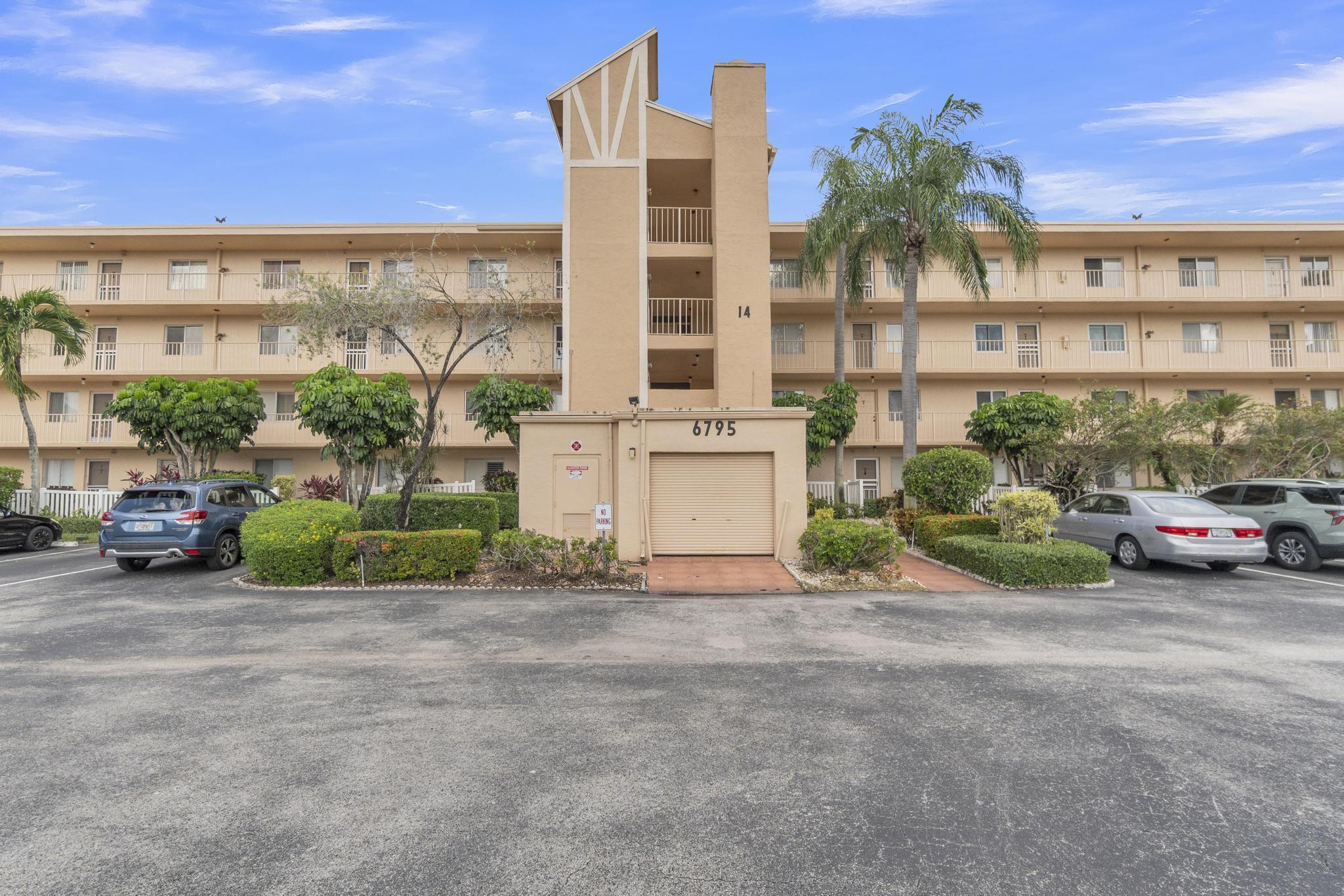 Foto de propiedad en 6795 Huntington Lane 306, Delray Beach, FL 33446 Delray Beach con MLS# 