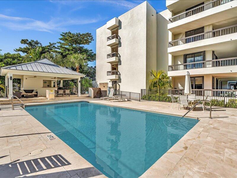 Foto de propiedad en 277 N Ocean Boulevard 304, Boca Raton, FL 33432 Boca Raton con MLS# 