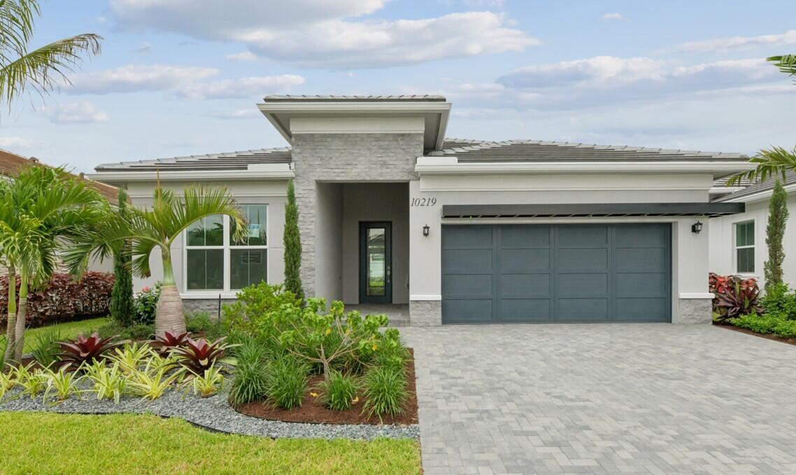 Foto de propiedad en 10219 Timber Creek Way, Palm Beach Gardens, FL 33412 Palm Beach Gardens con MLS# 