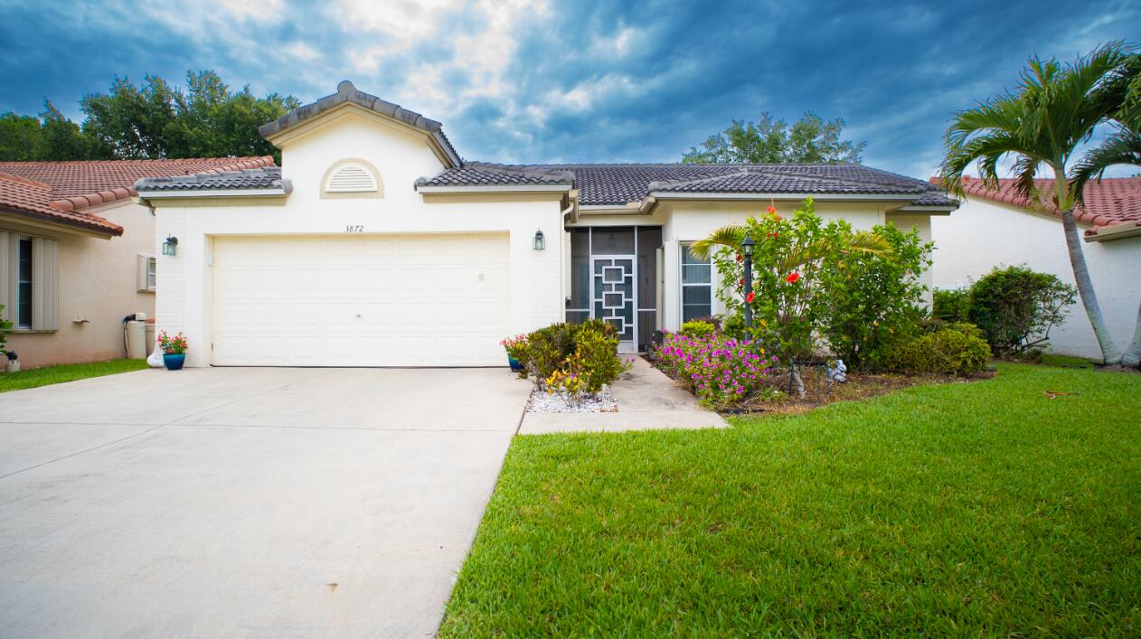 Foto de propiedad en 3872 Summer Chase Court, Lake Worth, FL 33467 Lake Worth con MLS# 