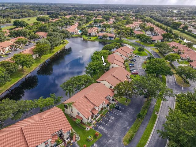 Foto de propiedad en 10624 Tropic Palm Avenue 202, Boynton Beach, FL 33437 Boynton Beach con MLS# 