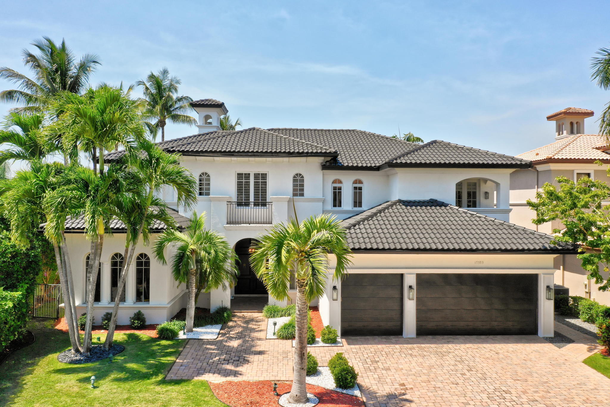 Foto de propiedad en 17593 Middle Lake Drive, Boca Raton, FL 33496 Boca Raton con MLS# 