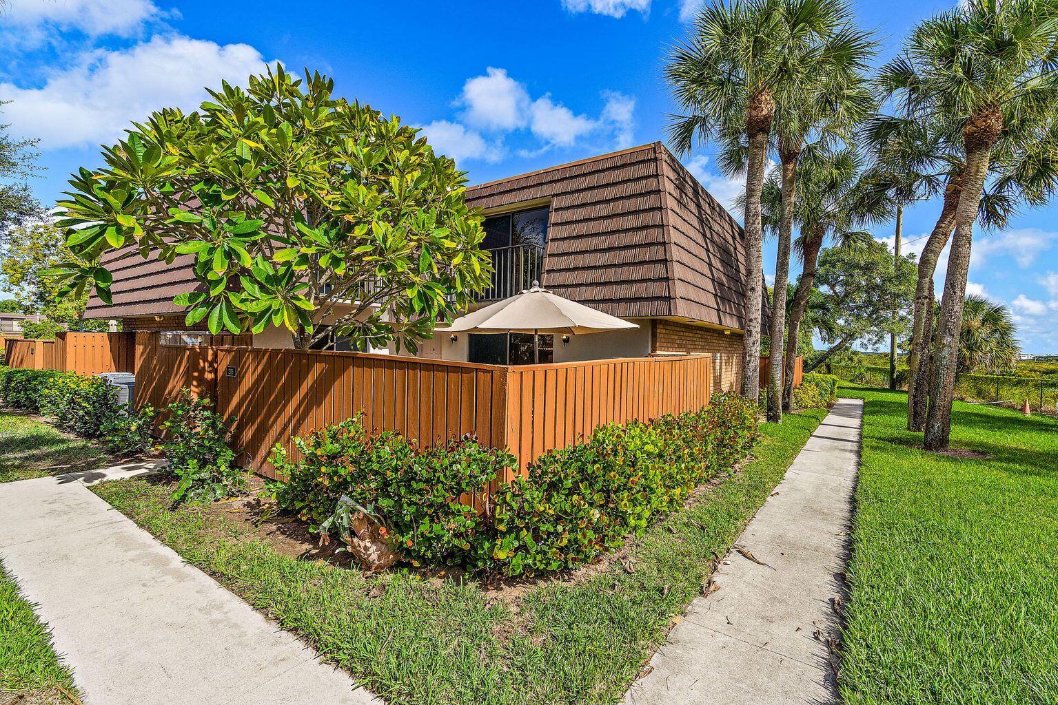 Foto de propiedad en 2316 23rd Court, Jupiter, FL 33477 Jupiter con MLS# 